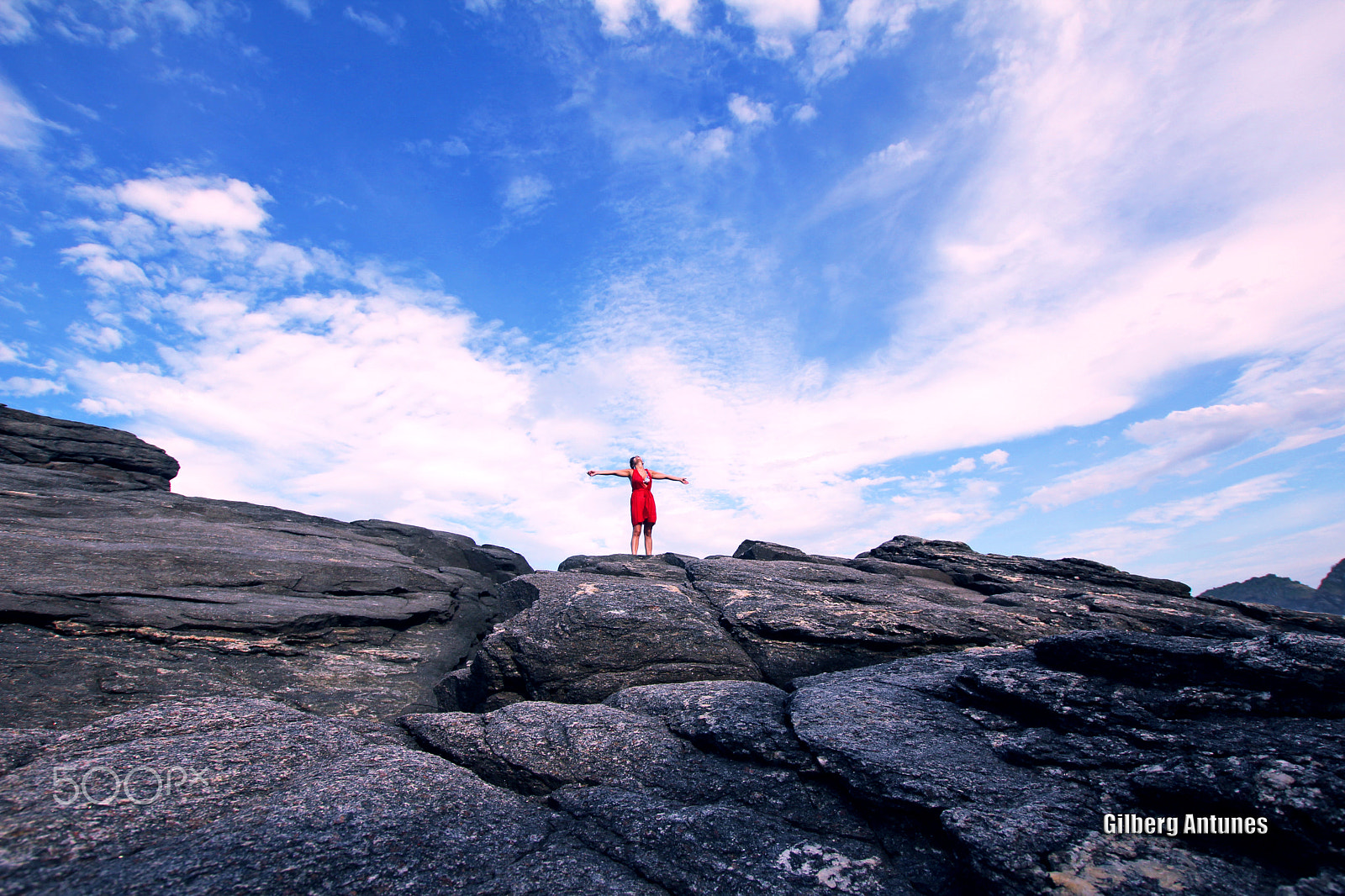 Sigma 10-20mm F3.5 EX DC HSM sample photo. Pedra conquista mulher photography