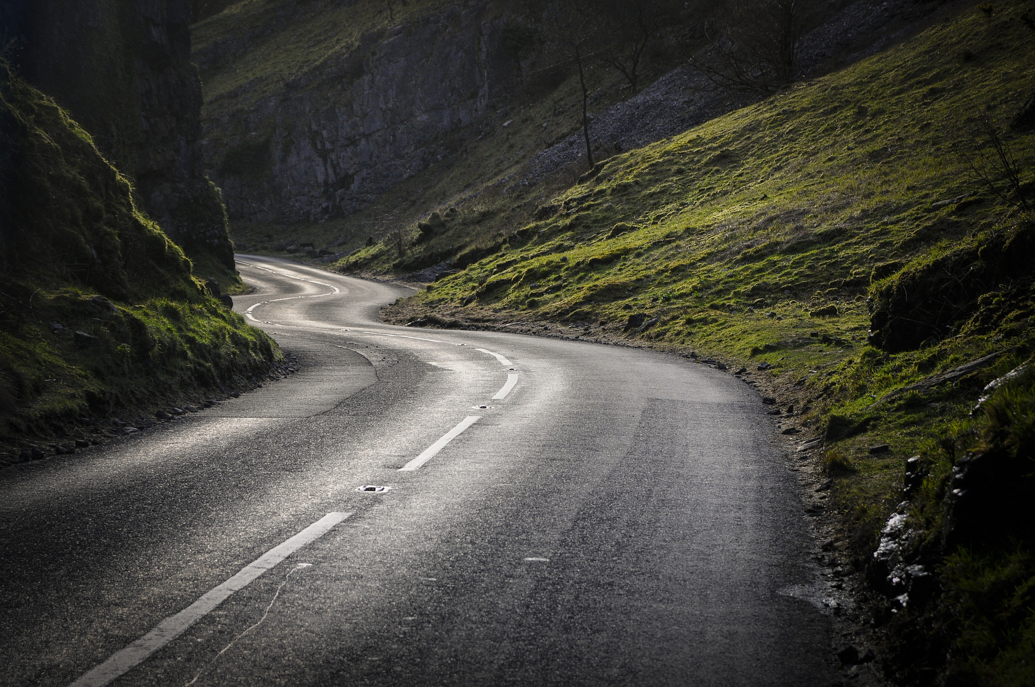 Sigma 17-70mm F2.8-4 DC Macro OS HSM sample photo. Poetry of the road photography
