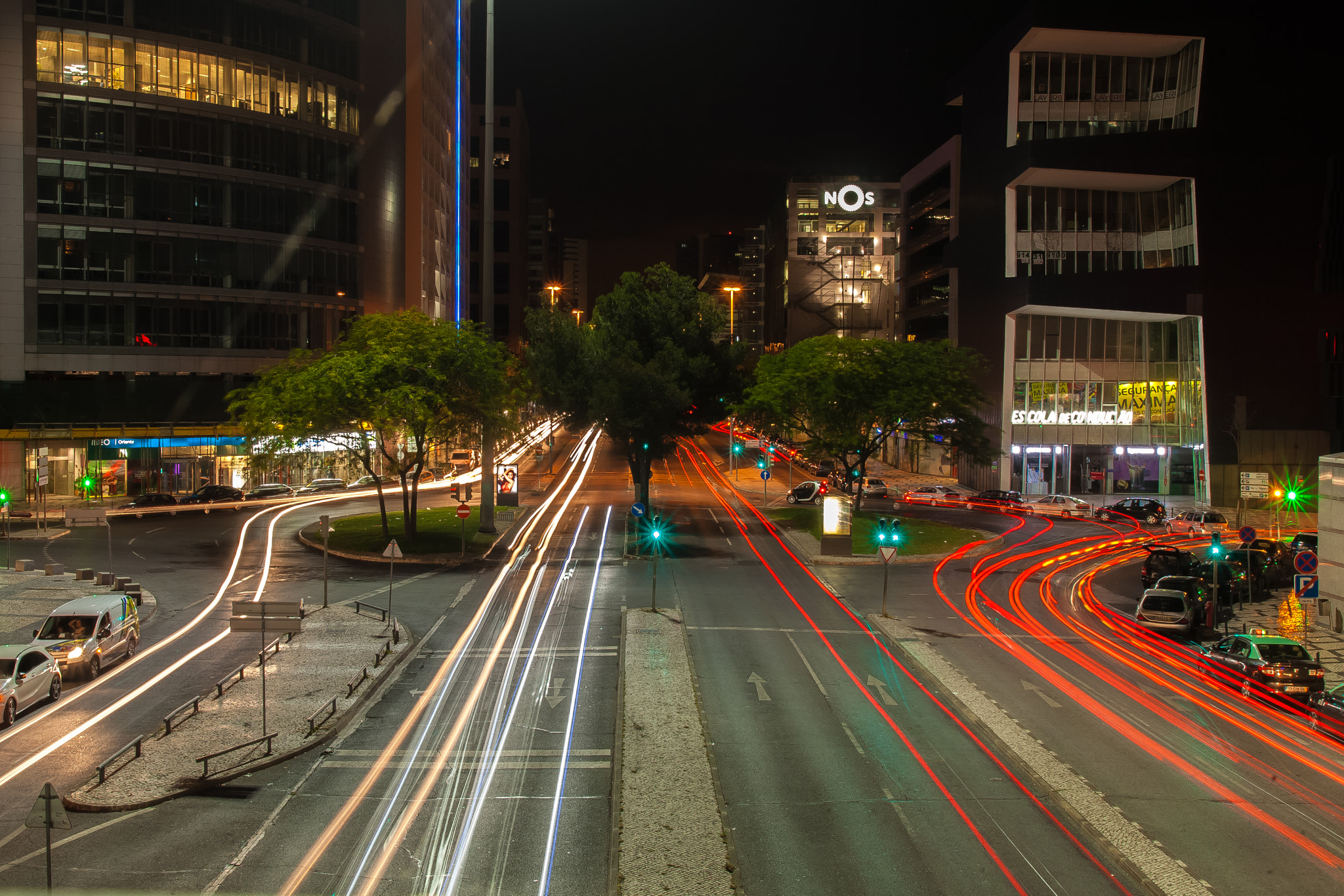Canon EOS 5D + Canon EF 17-35mm f/2.8L sample photo. At night photography