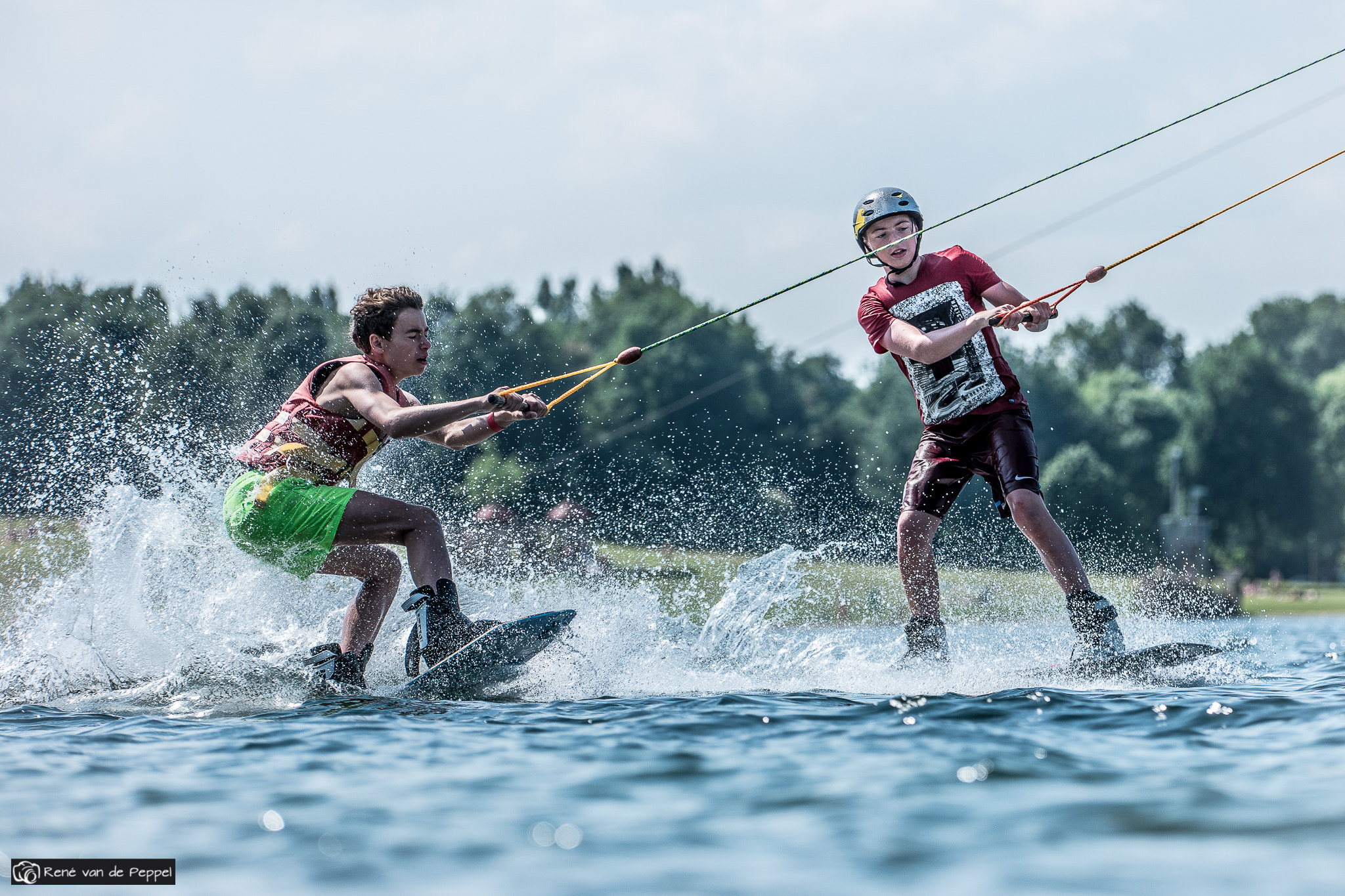 Samsung NX1 + NX 50-150mm F2.8 S sample photo. Water ski photography