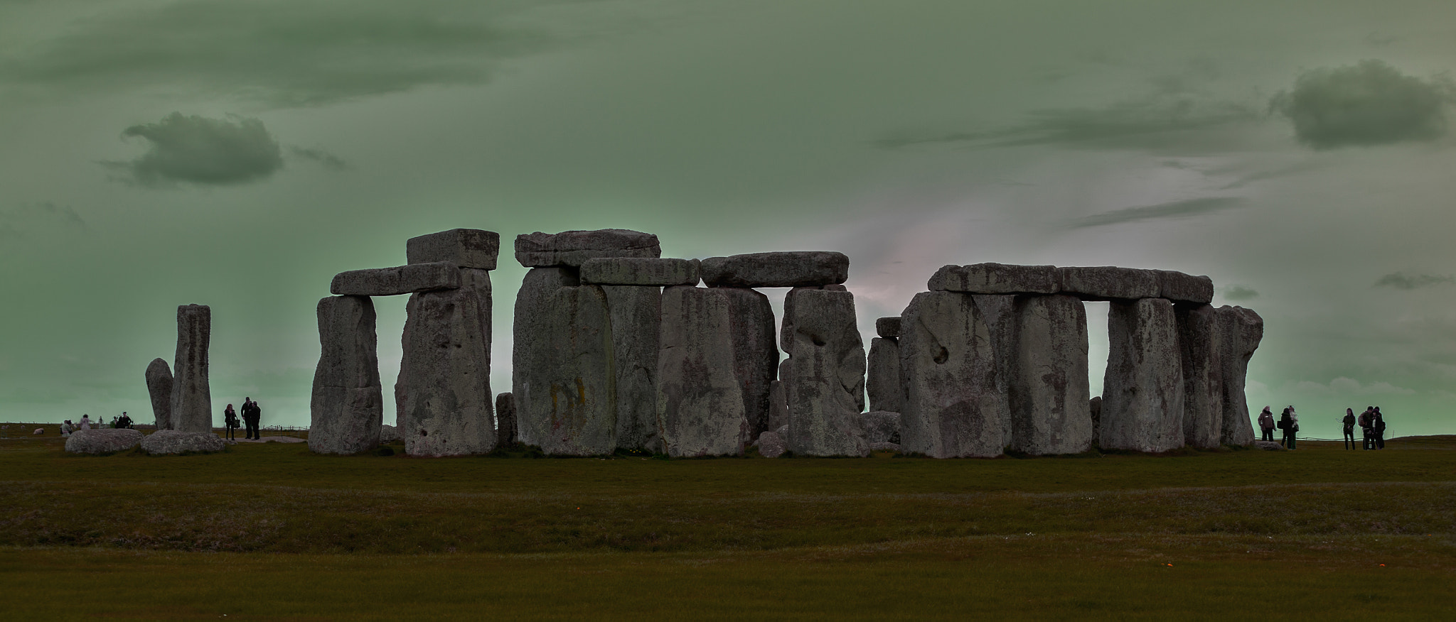 Canon EOS-1Ds Mark II sample photo. Stonehenge photography