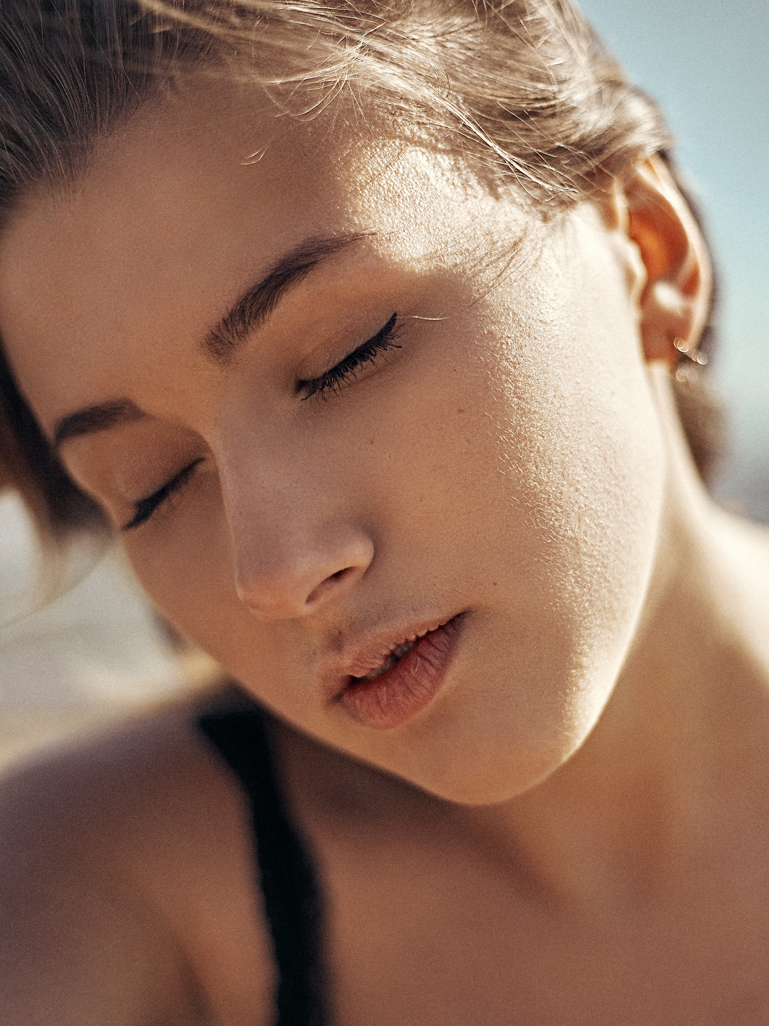 Canon EOS 5D + Canon EF 50mm f/1.8 sample photo. Liza photography