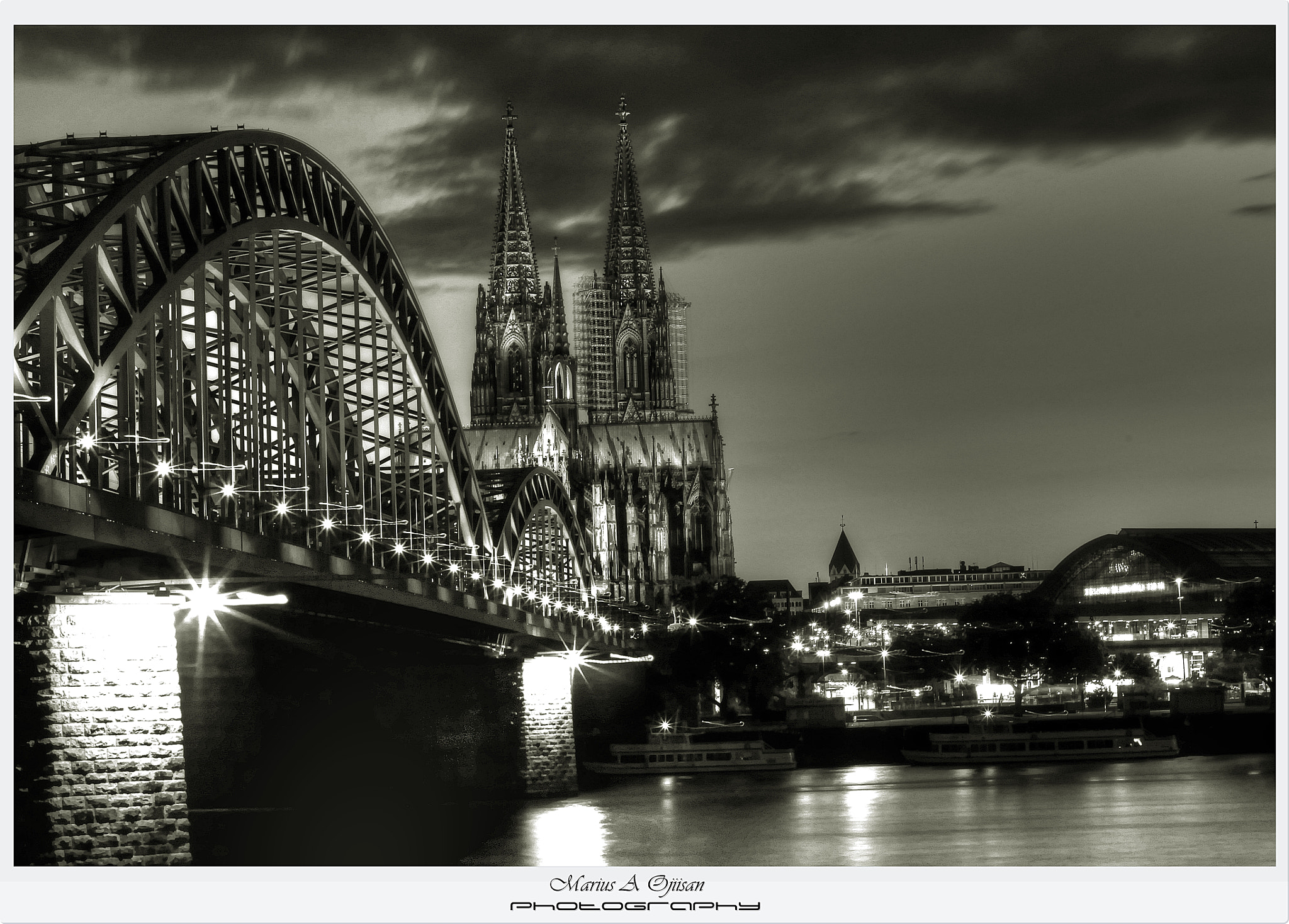 Canon EOS 1100D (EOS Rebel T3 / EOS Kiss X50) + Canon EF 50mm f/1.8 sample photo. Cologne cathedral photography