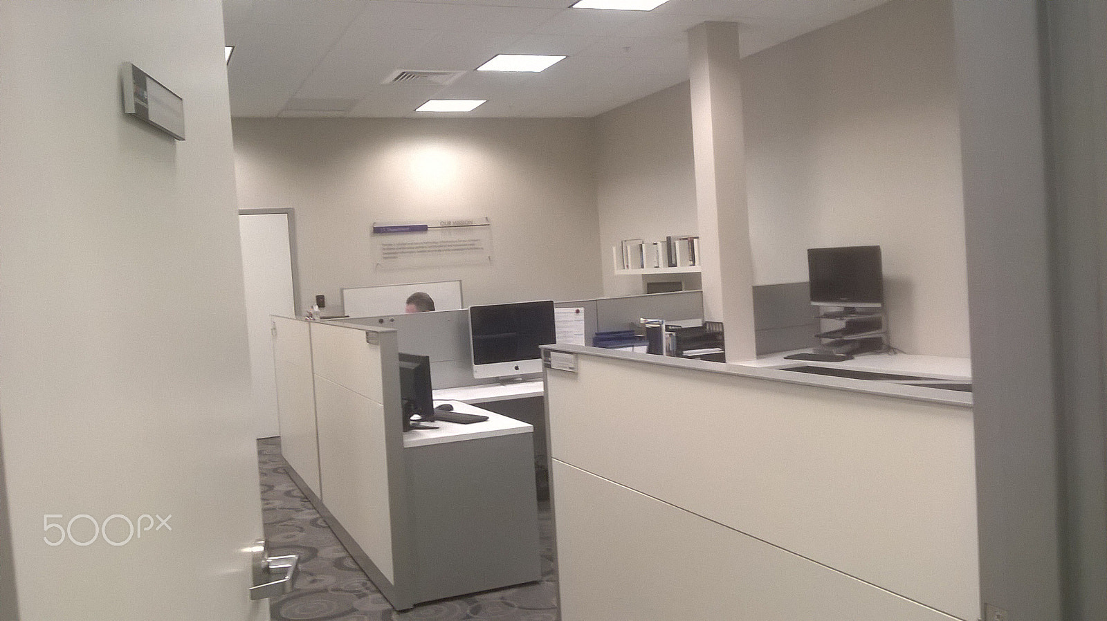 Nokia Lumia 630 sample photo. Office hours photography