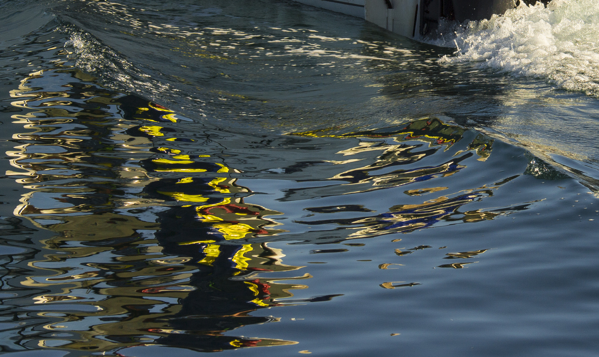 Canon EF 70-200mm F4L IS USM sample photo. Water reflections photography