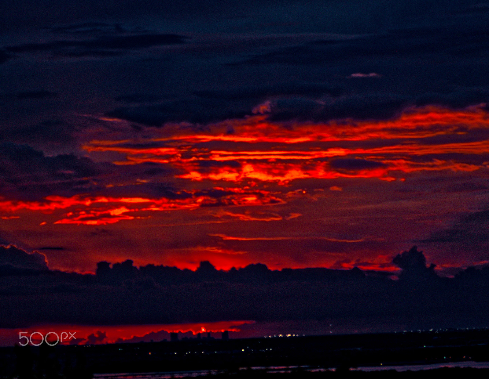 Canon EF 100-400mm F4.5-5.6L IS USM sample photo. Sky fire photography