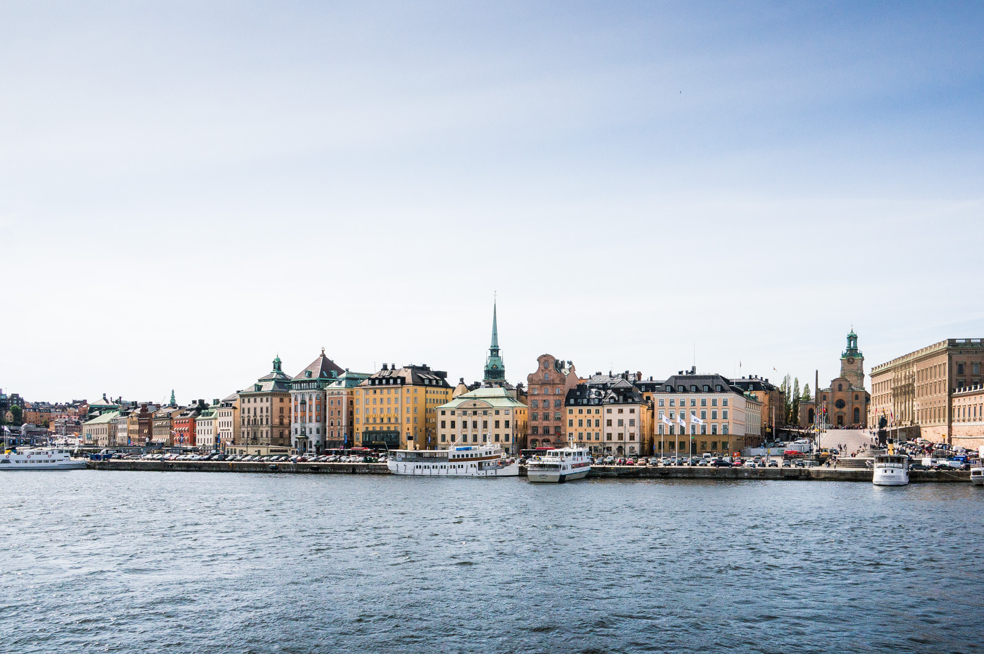 Sony E 18-200mm F3.5-6.3 OSS sample photo. Gamla stan skyline photography
