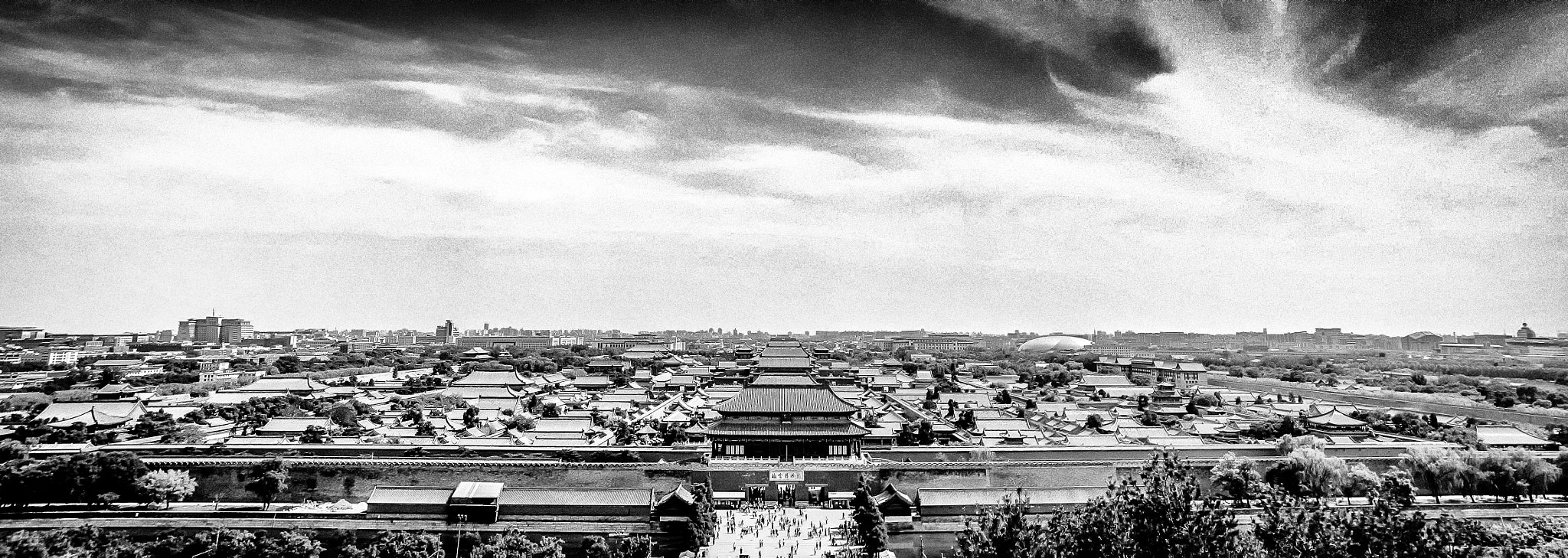 Canon EOS-1D Mark III sample photo. The forbidden city. picture taken on top of jingsh ... photography