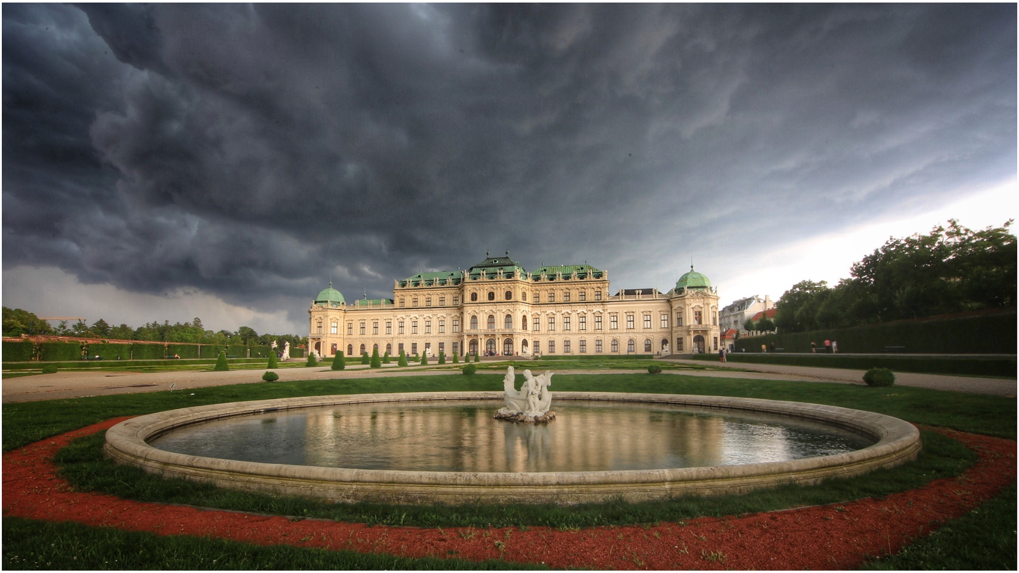 Canon EF 14mm F2.8L II USM sample photo. Belvedere under dark skies photography