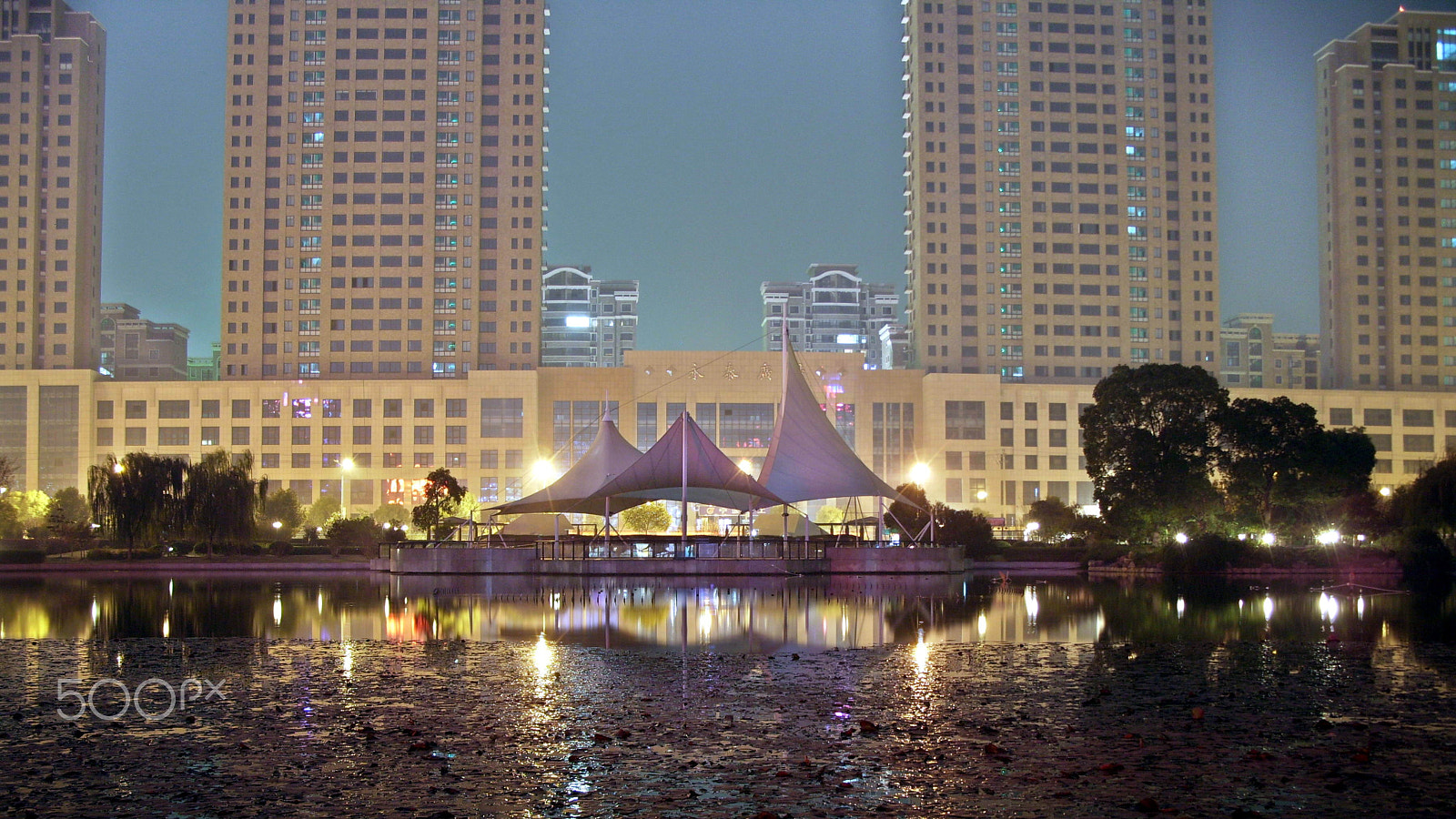 Samsung KENOX S1050  / Samsung S1050 sample photo. Yongtai square photography