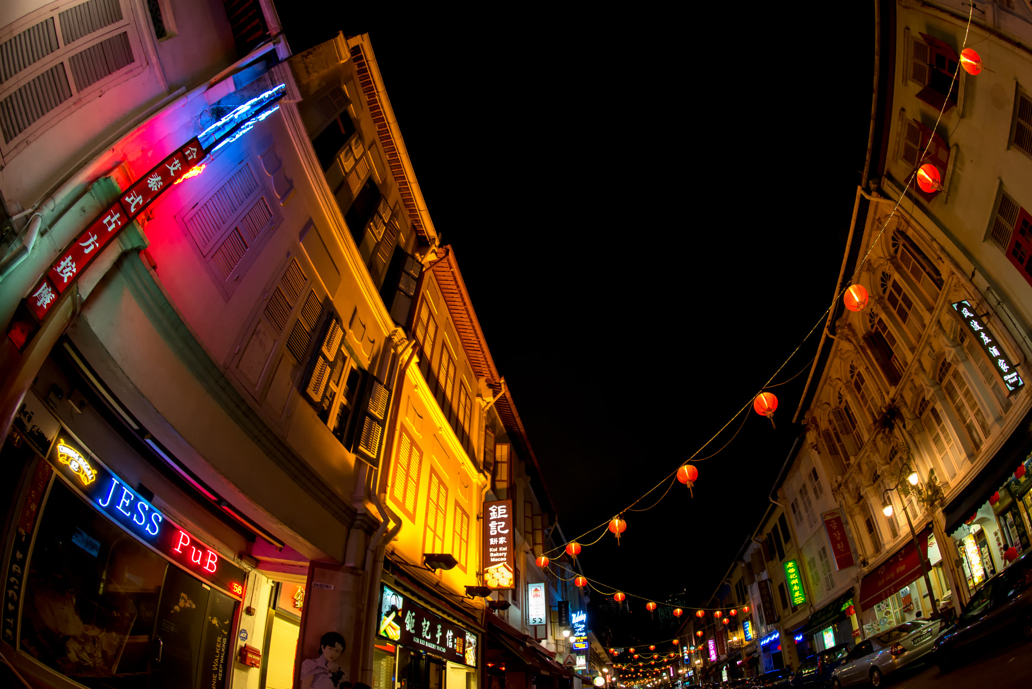 Nikon D600 + Nikon AF Fisheye-Nikkor 16mm F2.8D sample photo. Chinatown fisheye photography