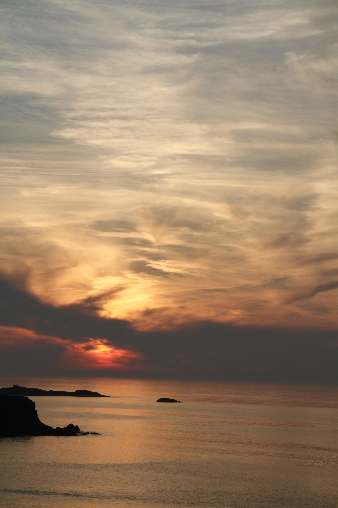 Canon 18-250mm sample photo. Porthmeor sunset photography