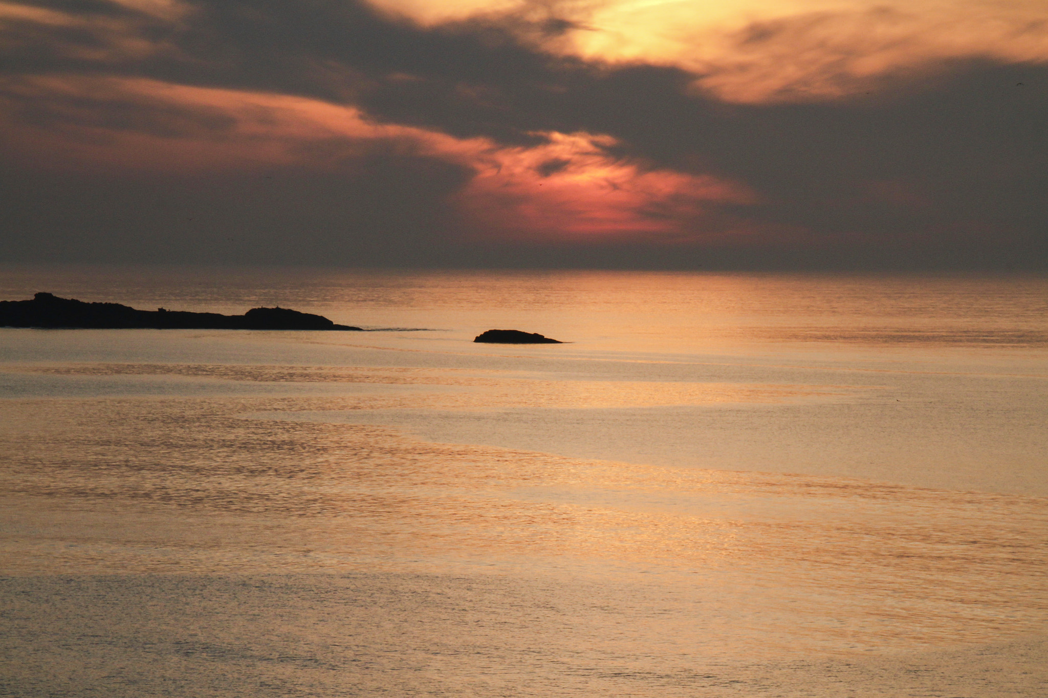 Canon 18-250mm sample photo. Fiery sky photography