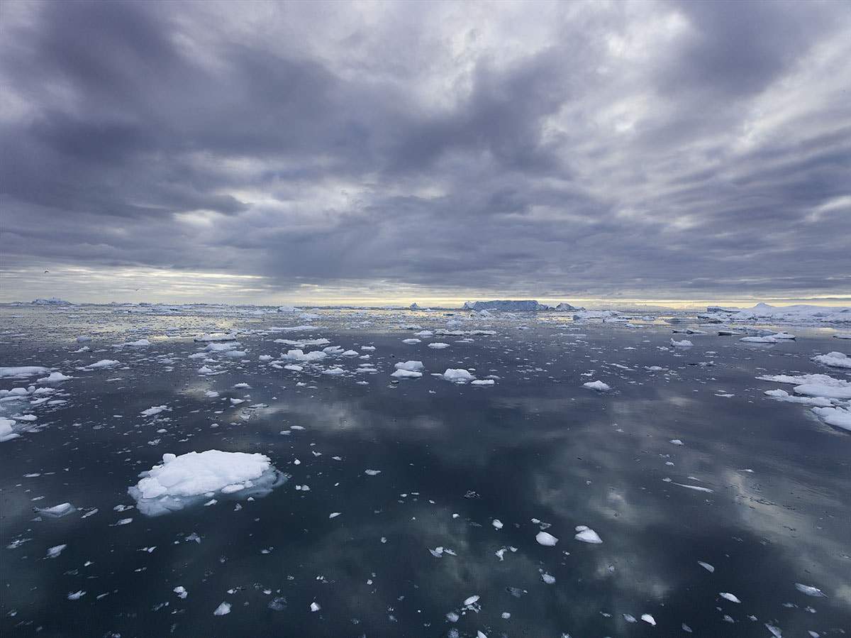 Phase One IQ260 sample photo. Arctic reflections photography