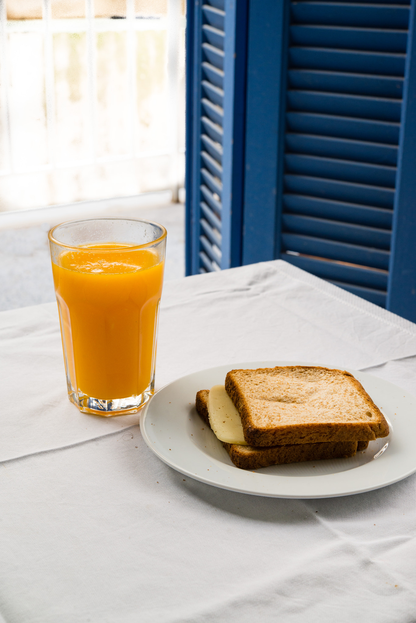 Nikon AF-S Micro-Nikkor 60mm F2.8G ED sample photo. Breakfast photography