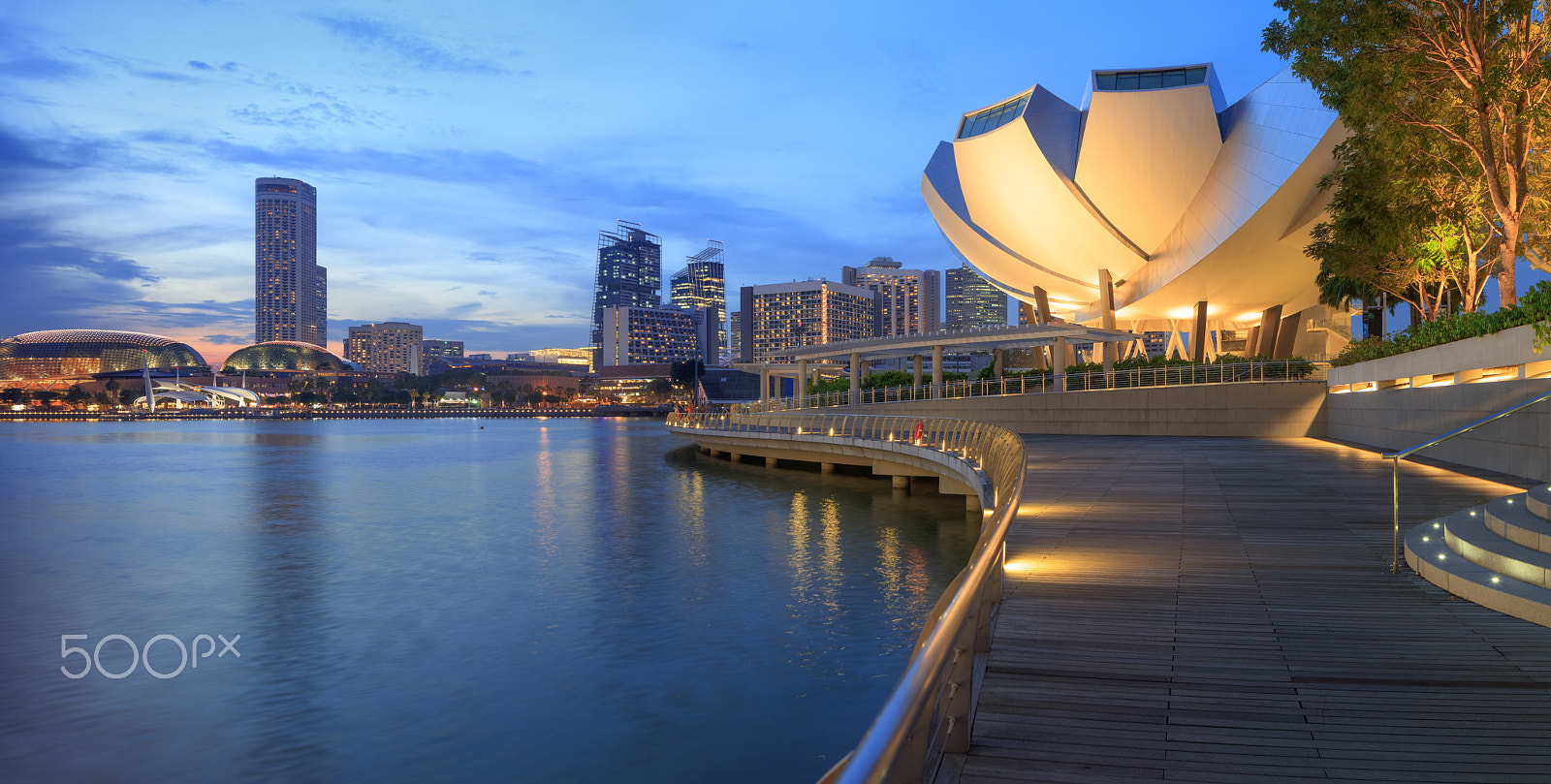 Canon TS-E 24.0mm f/3.5 L II sample photo. View of central singapore photography