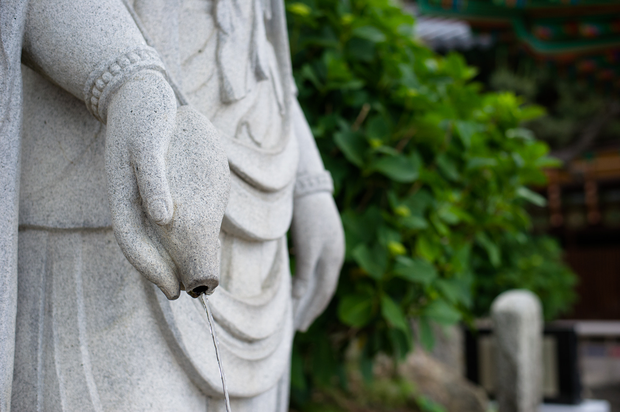 Nikon D3S + Nikon AF-S Nikkor 50mm F1.8G sample photo. At the naksansa temple, korea photography