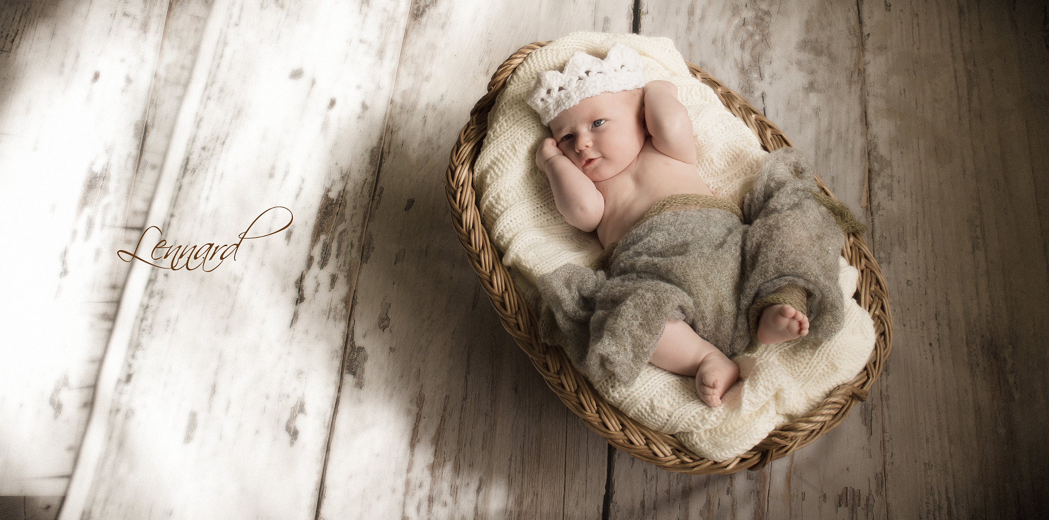 Sony SLT-A77 + Minolta AF 24mm F2.8 sample photo. Baby basket :-) photography