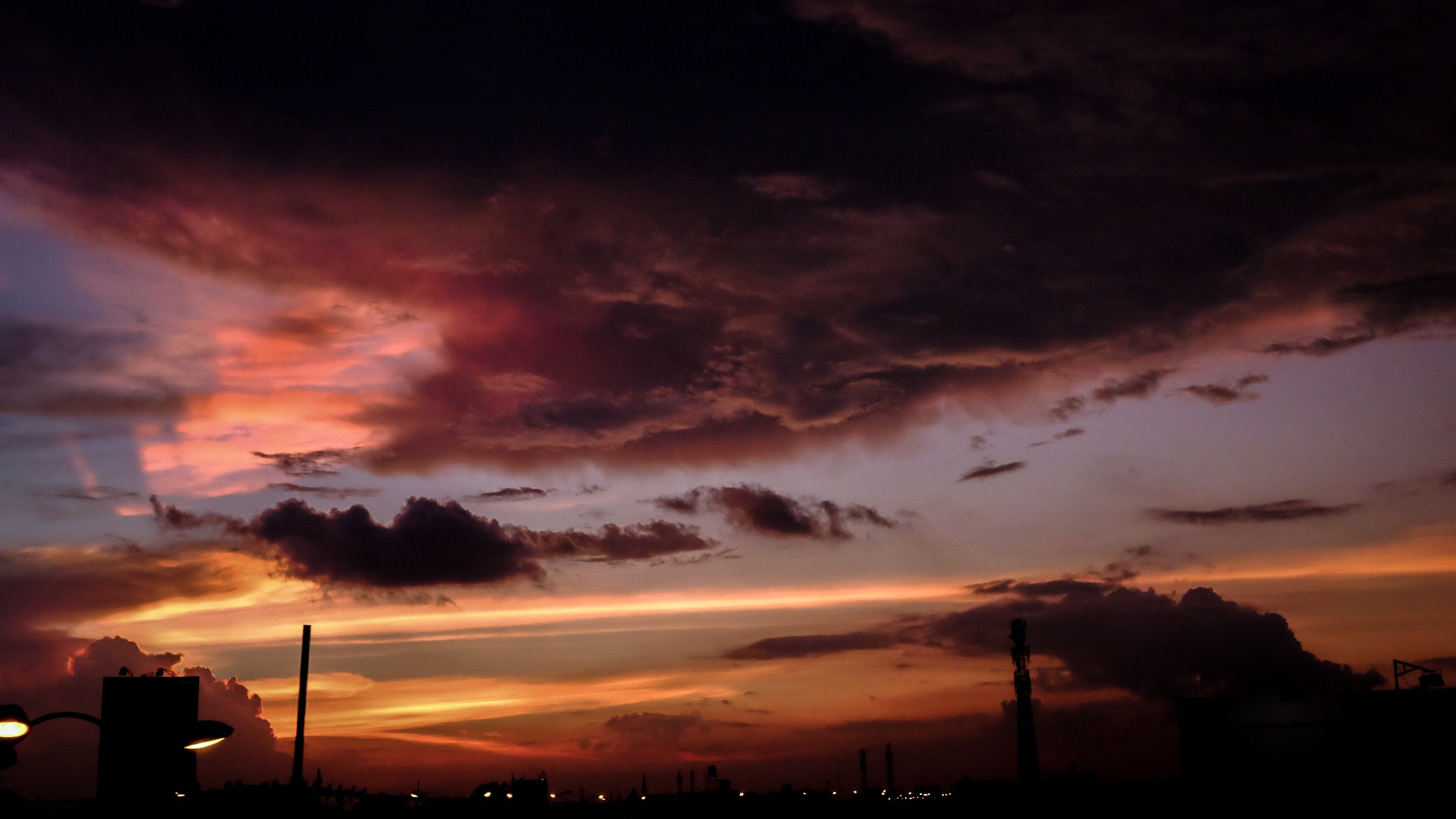 Fujifilm X-E2S + Fujifilm XF 27mm F2.8 sample photo. Just another dusk from my mother's hometown photography