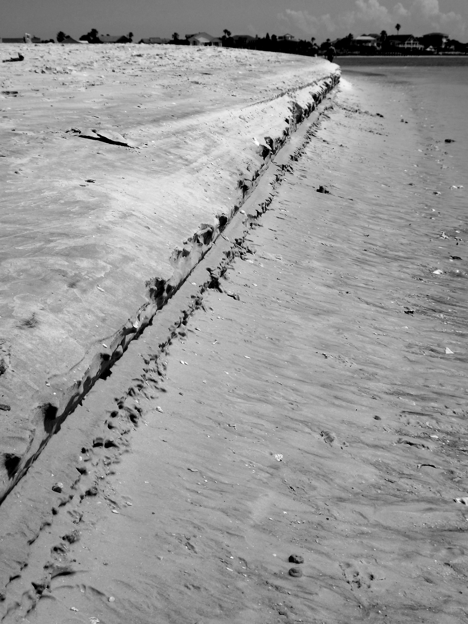 Fujifilm FinePix S3280 sample photo. Matanzas bw photography