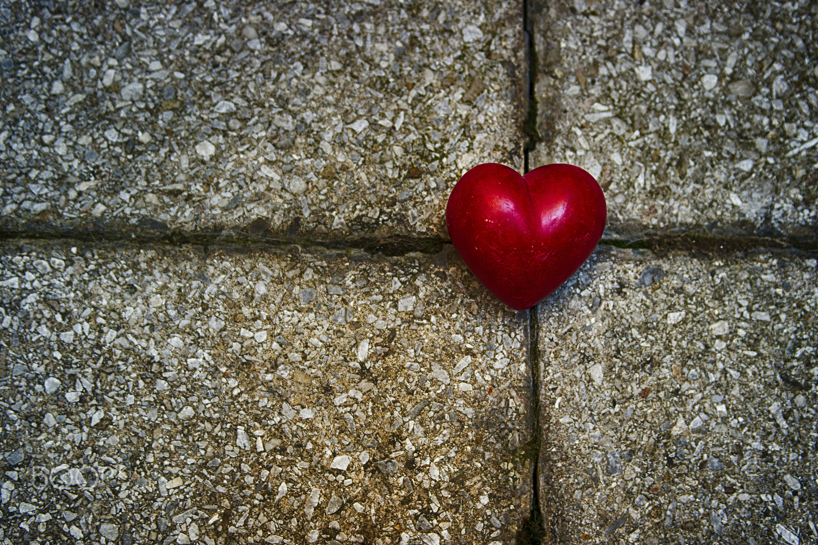 Samsung NX 20-50mm F3.5-5.6 ED sample photo. Love form photography