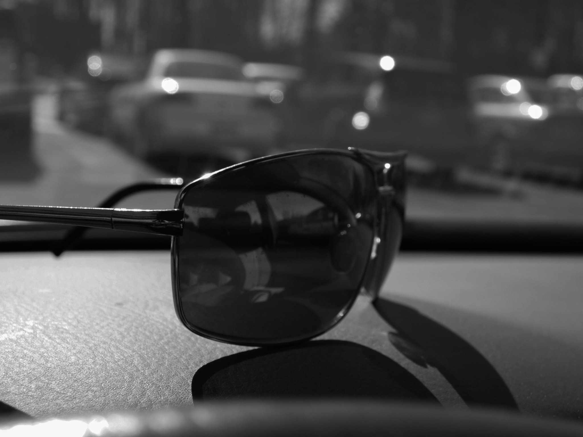 Olympus E-620 (EVOLT E-620) + OLYMPUS 14-42mm Lens sample photo. My gwasses photography