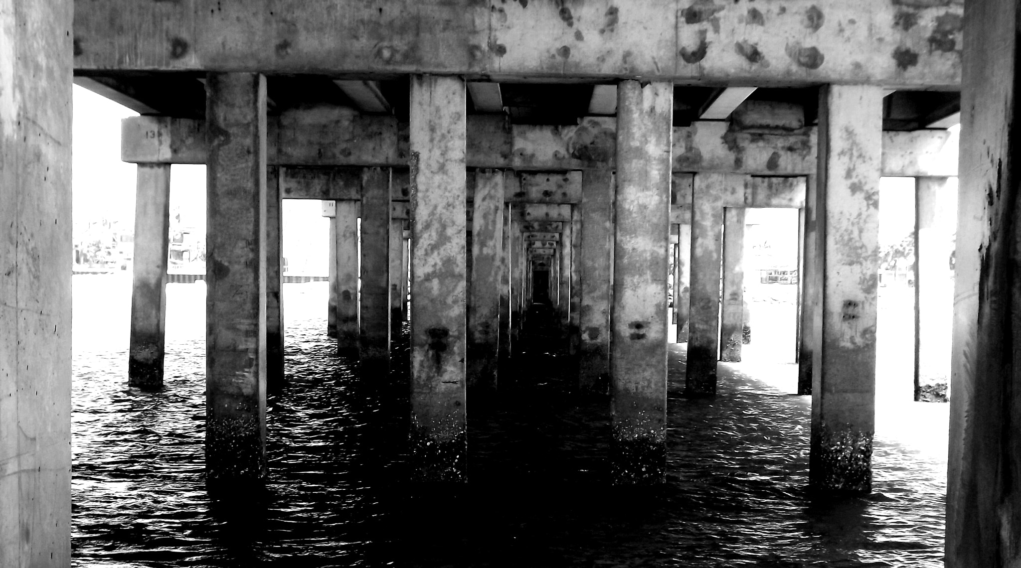 Fujifilm FinePix S3280 sample photo. Water under the bridge photography