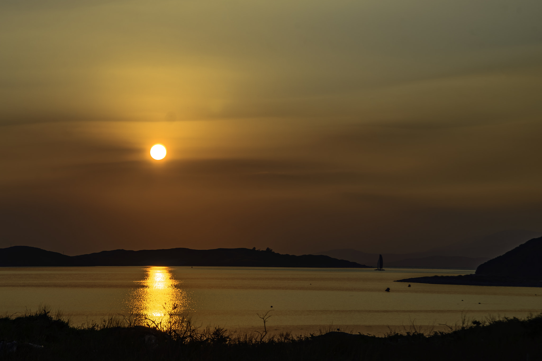 Nikon AF Nikkor 24-85mm F2.8-4D IF sample photo. Kilmackillogue sunset photography