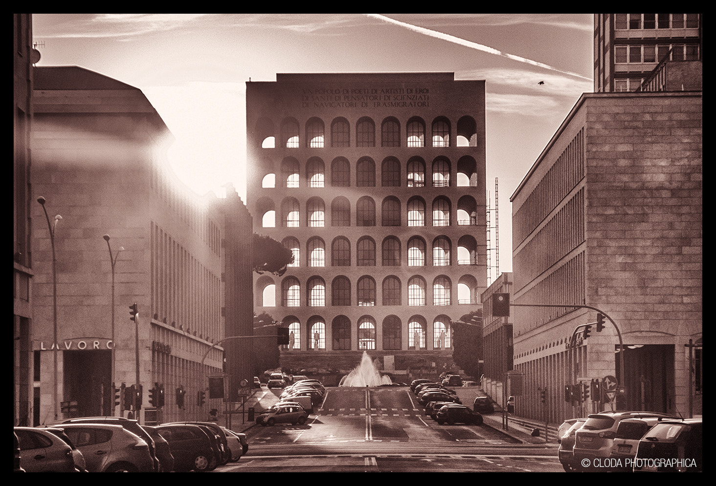 Sigma 18-200mm f/3.5-6.3 DC OS sample photo. Colosseo quadrato - roma photography