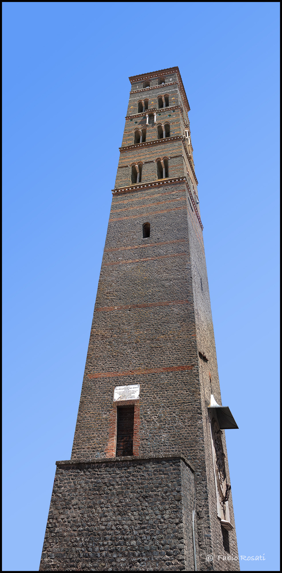 Canon EOS 5D + Canon EF 70-300mm F4.5-5.6 DO IS USM sample photo. Torre del trivio, (ad1353) photography