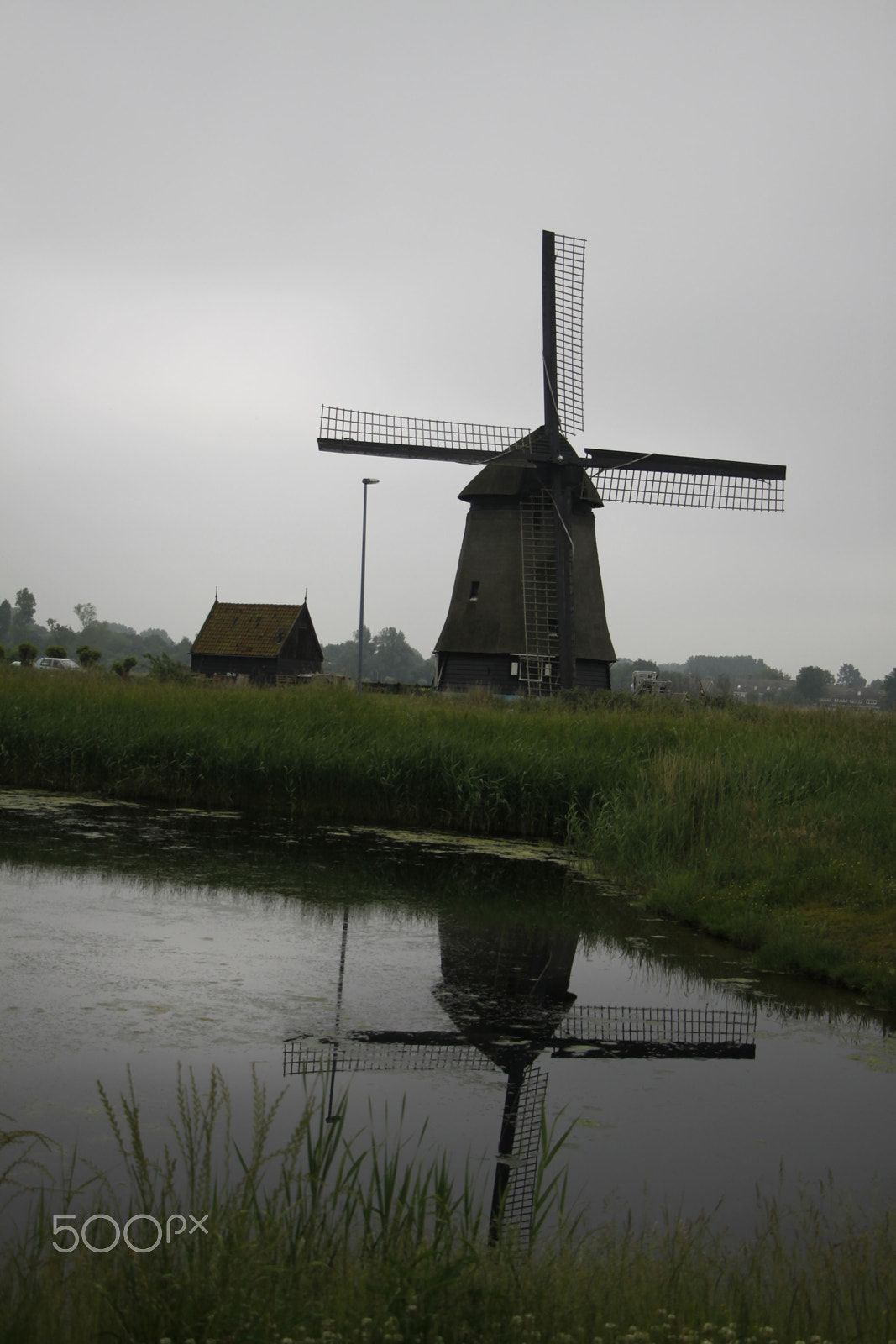 Canon EOS 50D + Canon EF-S 18-135mm F3.5-5.6 IS STM sample photo. Dutch mill, coffee mills photography
