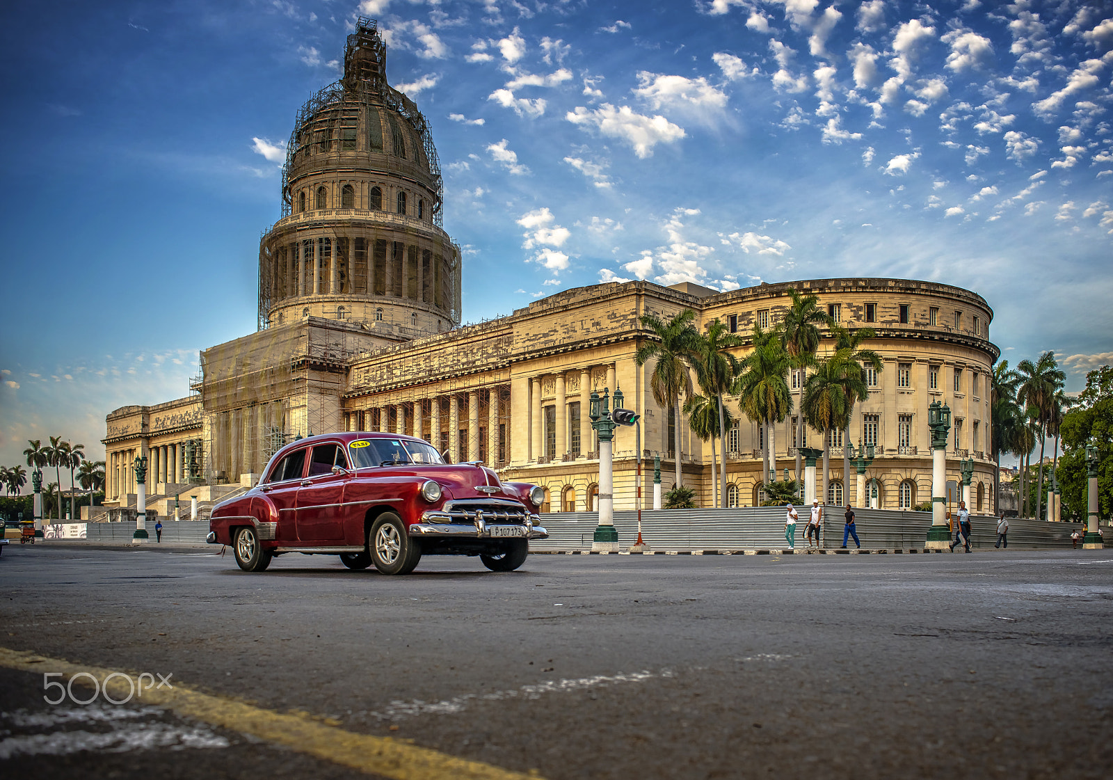 Nikon D800 + Nikon AF Nikkor 28mm F2.8D sample photo. ***old habana. photography