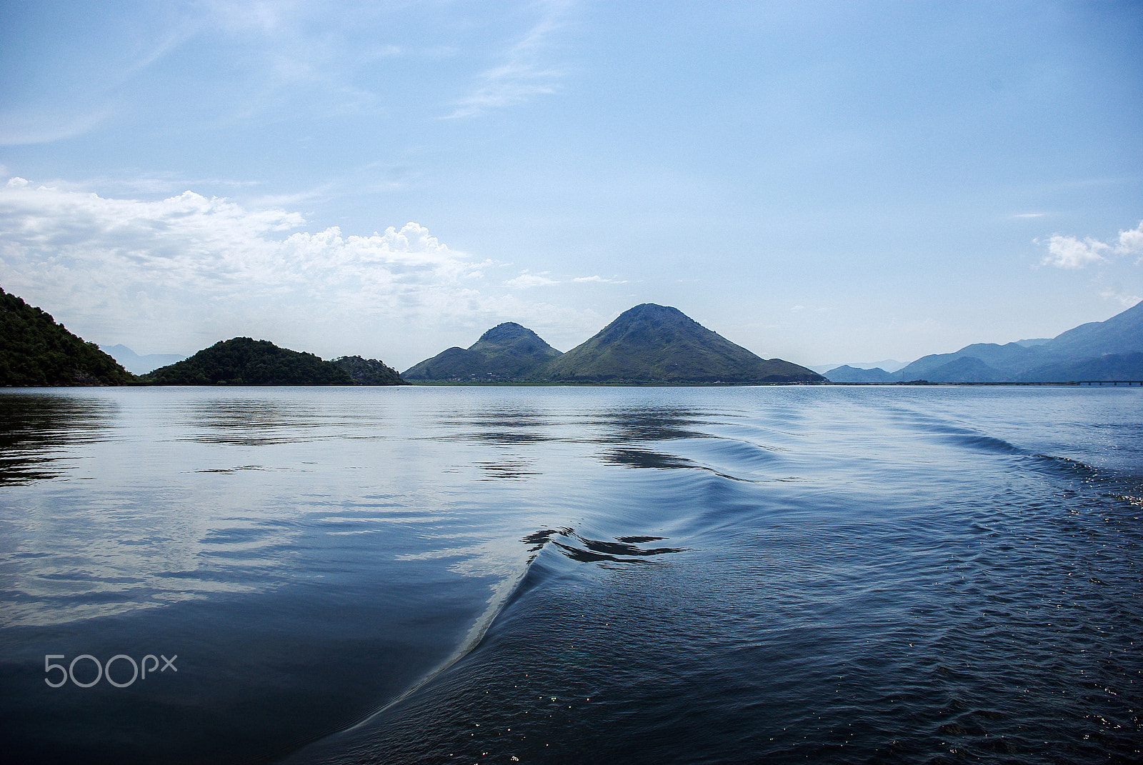 Pentax K-m (K2000) + smc PENTAX-DA L 18-55mm F3.5-5.6 sample photo. Skadar mirror photography