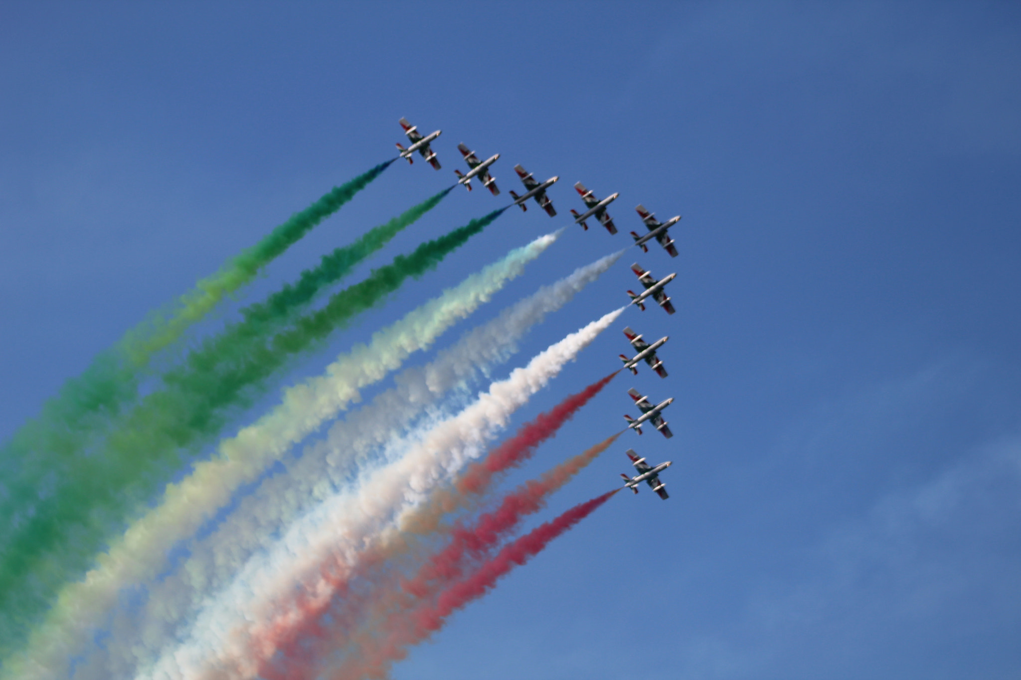 Tamron SP 35mm F1.8 Di VC USD sample photo. Frecce tricolore bellaria 2016 photography