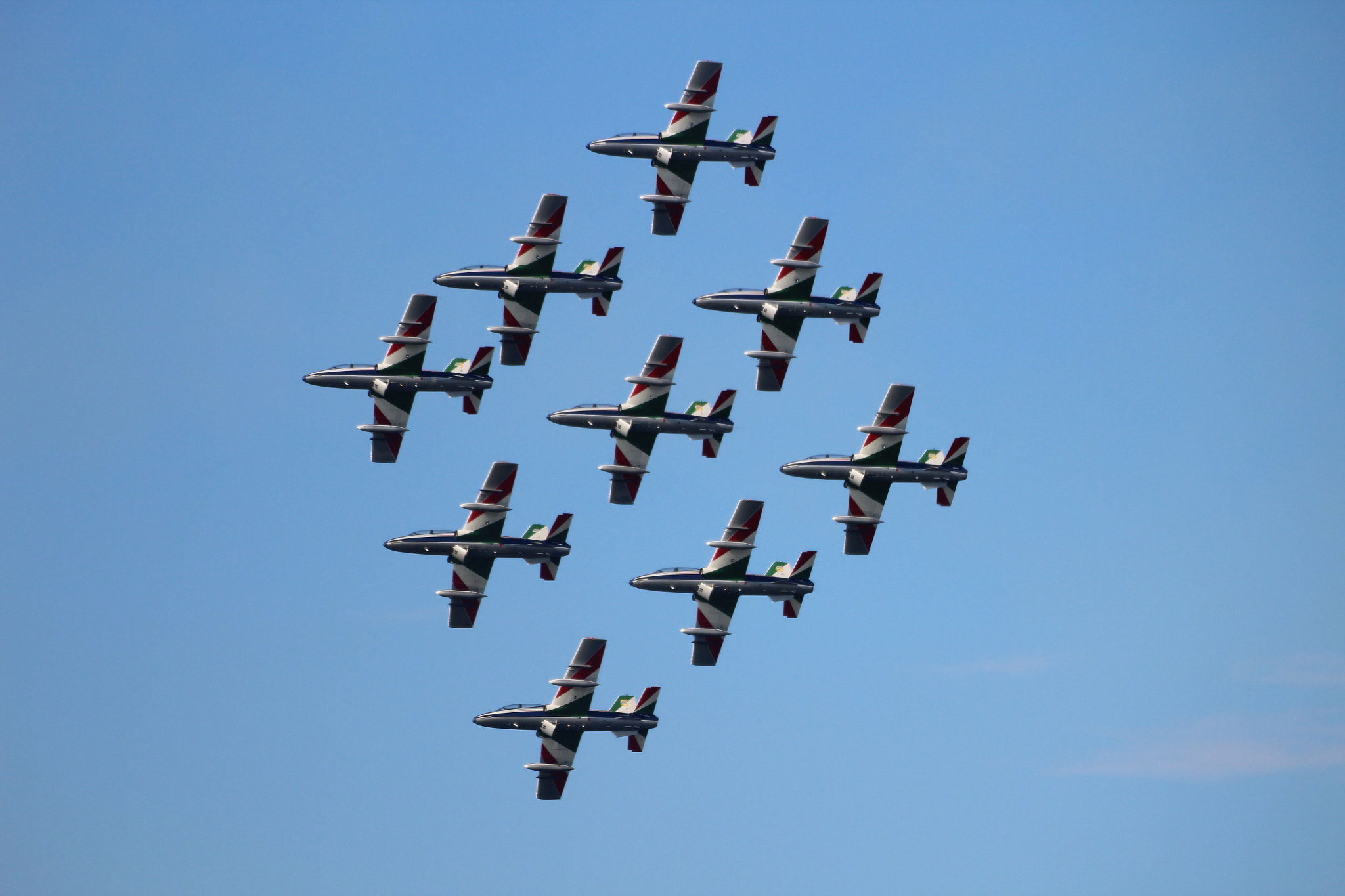 Tamron SP 35mm F1.8 Di VC USD sample photo. Frecce tricolore bellaria 2016 photography