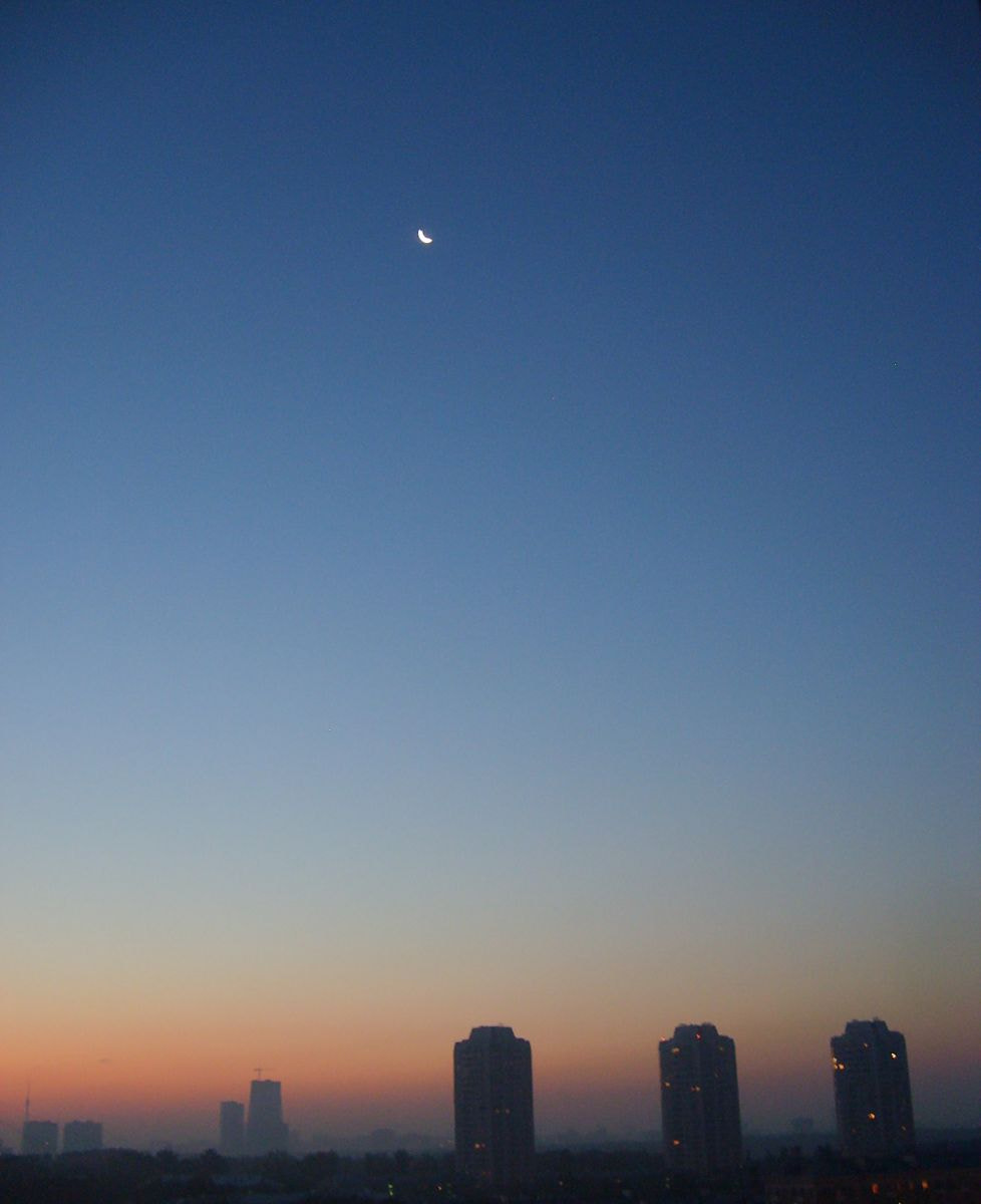 Samsung Digimax S600 / Kenox S600 / Digimax Cyber 630 sample photo. Sky photography