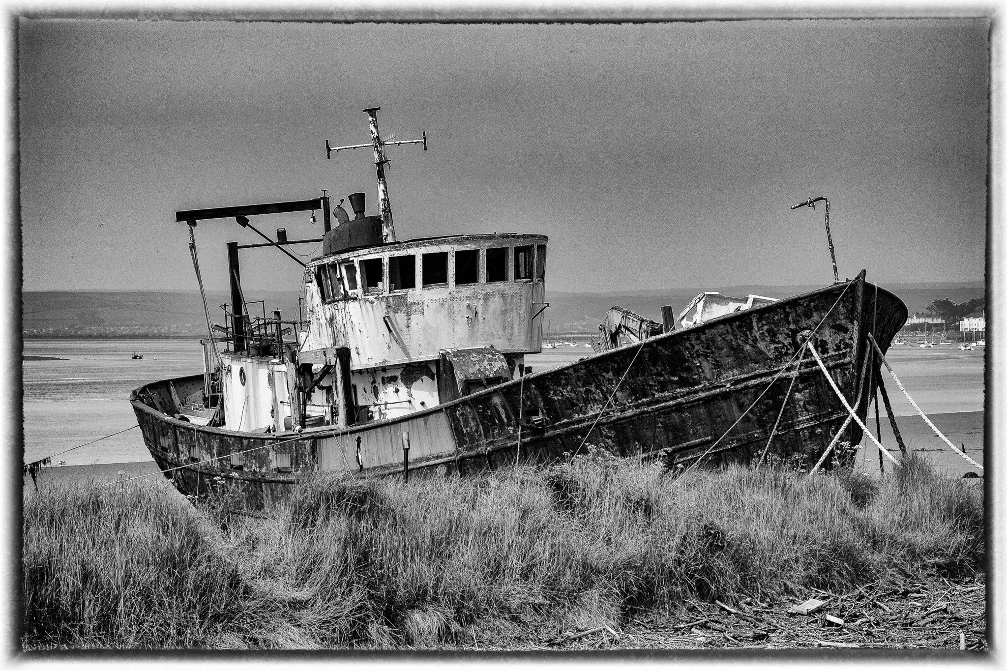 Tamron SP 35mm F1.8 Di VC USD sample photo. Rusty boat bnw photography