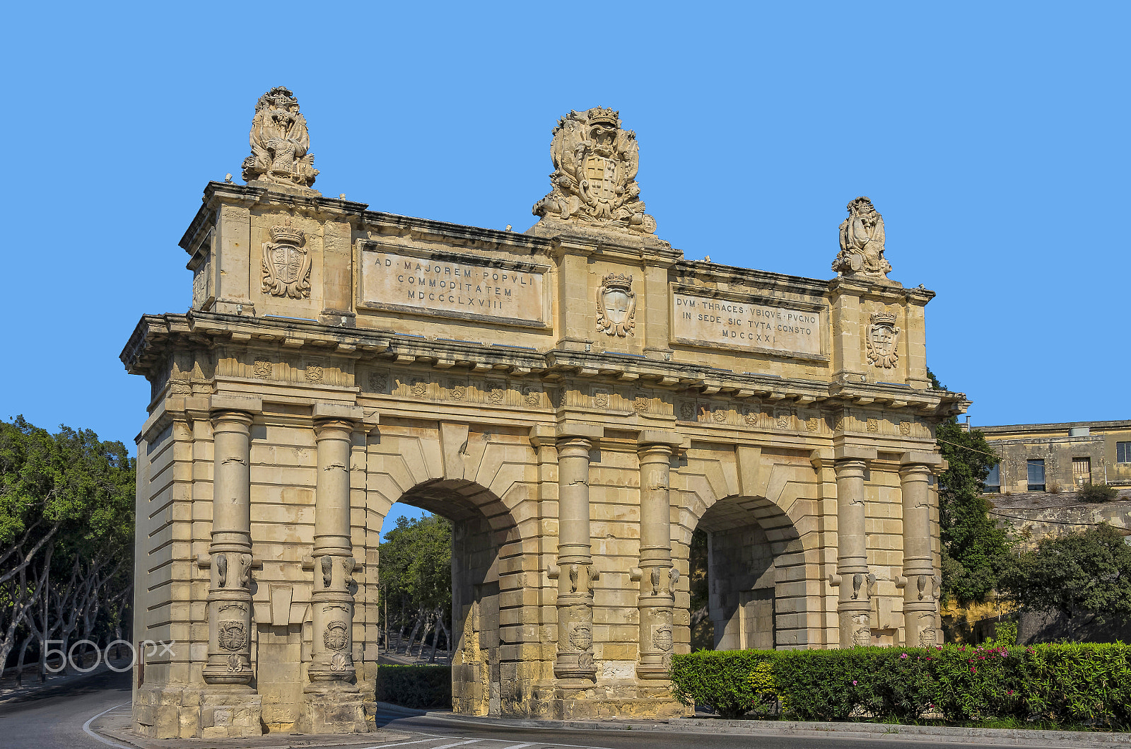 Sigma 17-50mm F2.8 EX DC HSM sample photo. Malta - floriana photography