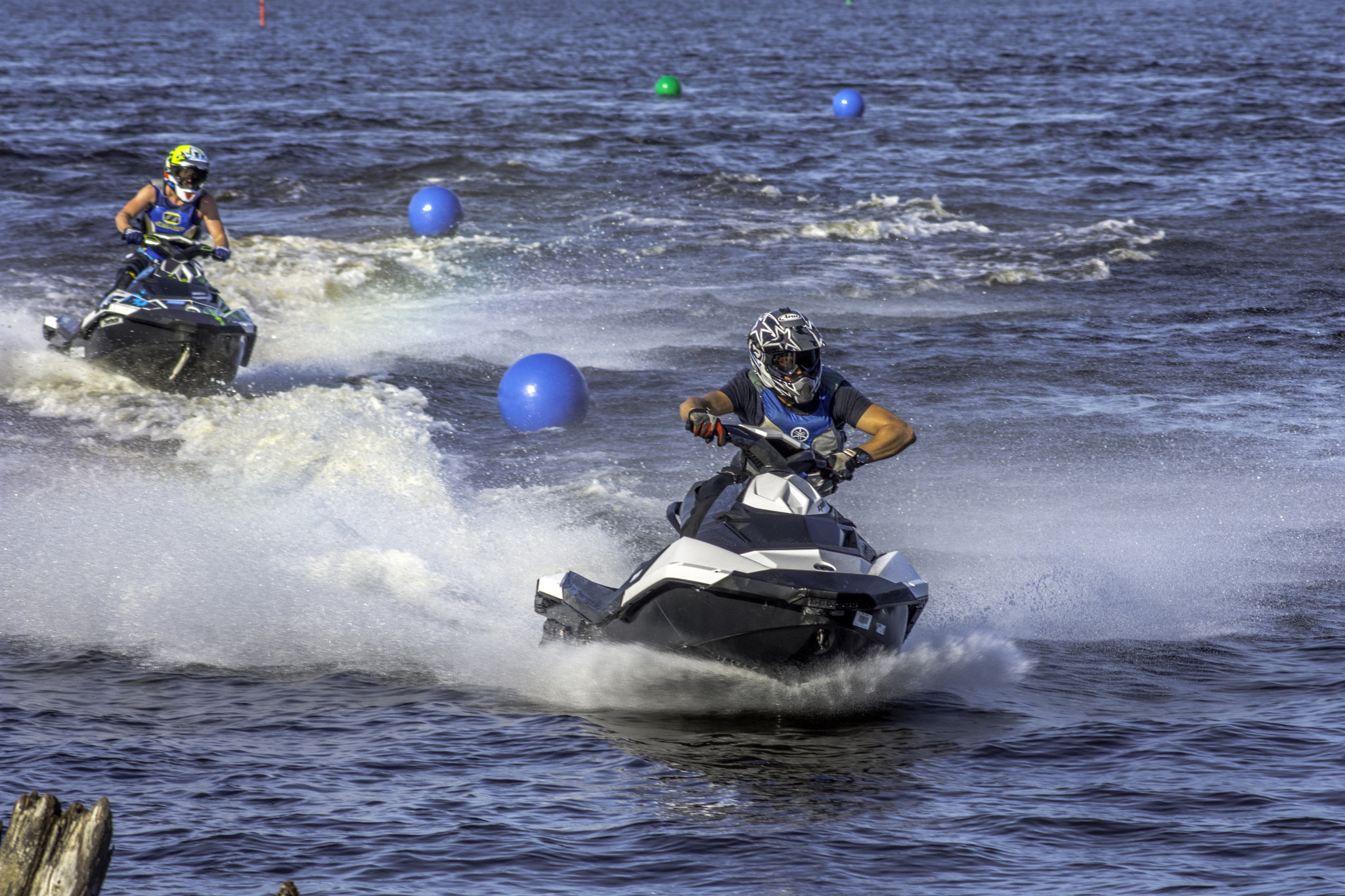 Nikon D7200 + AF Zoom-Nikkor 75-300mm f/4.5-5.6 sample photo. Gavle jetski. photography