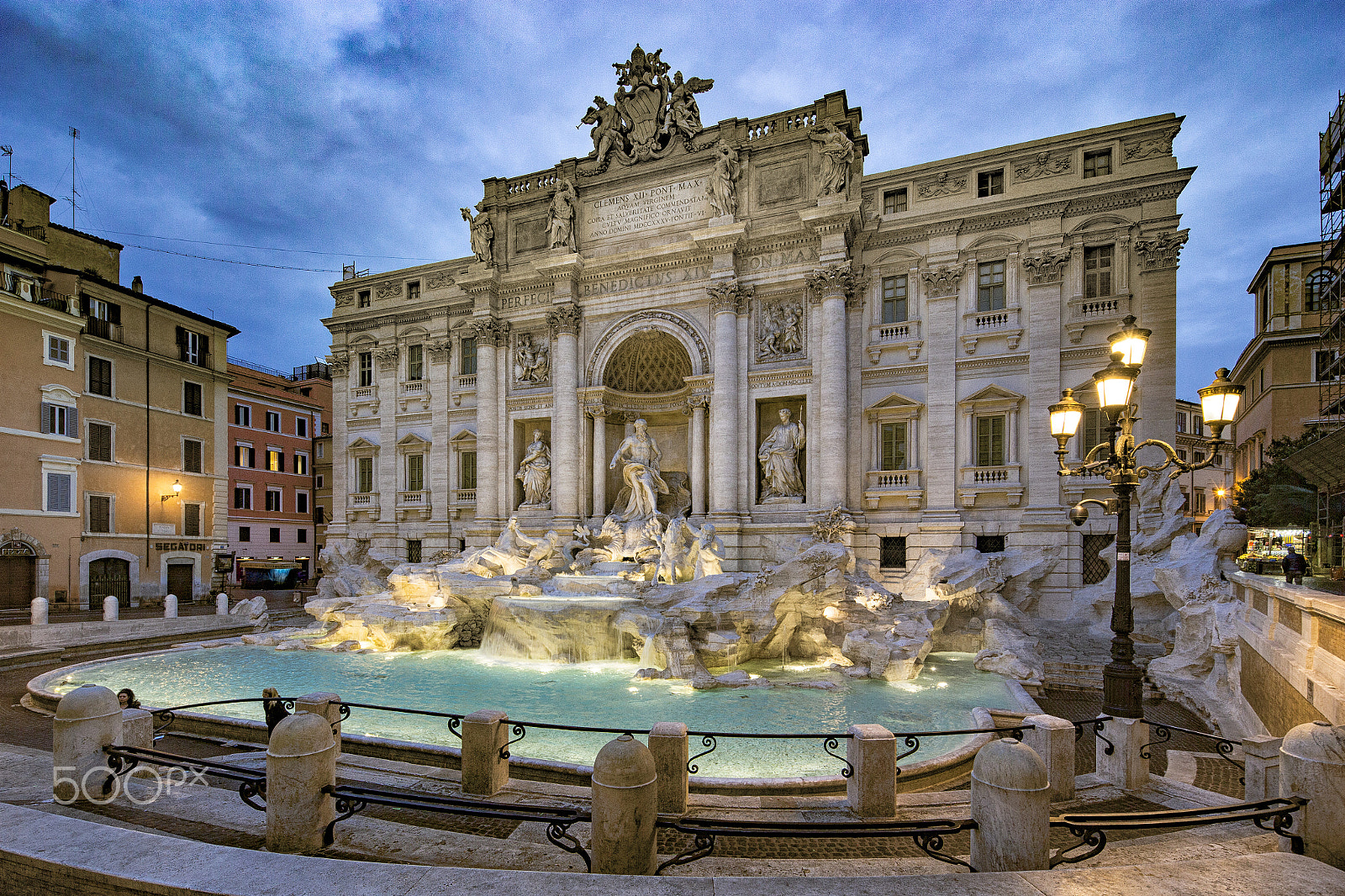 Canon EOS-1D X + Canon TS-E 17mm F4L Tilt-Shift sample photo. Trevi fountain photography