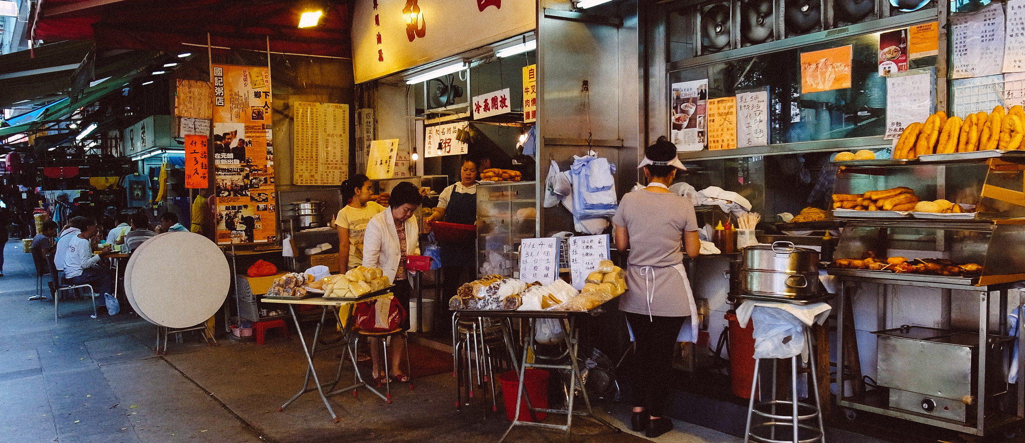 RICOH GR LENS sample photo. Hongkong life photography