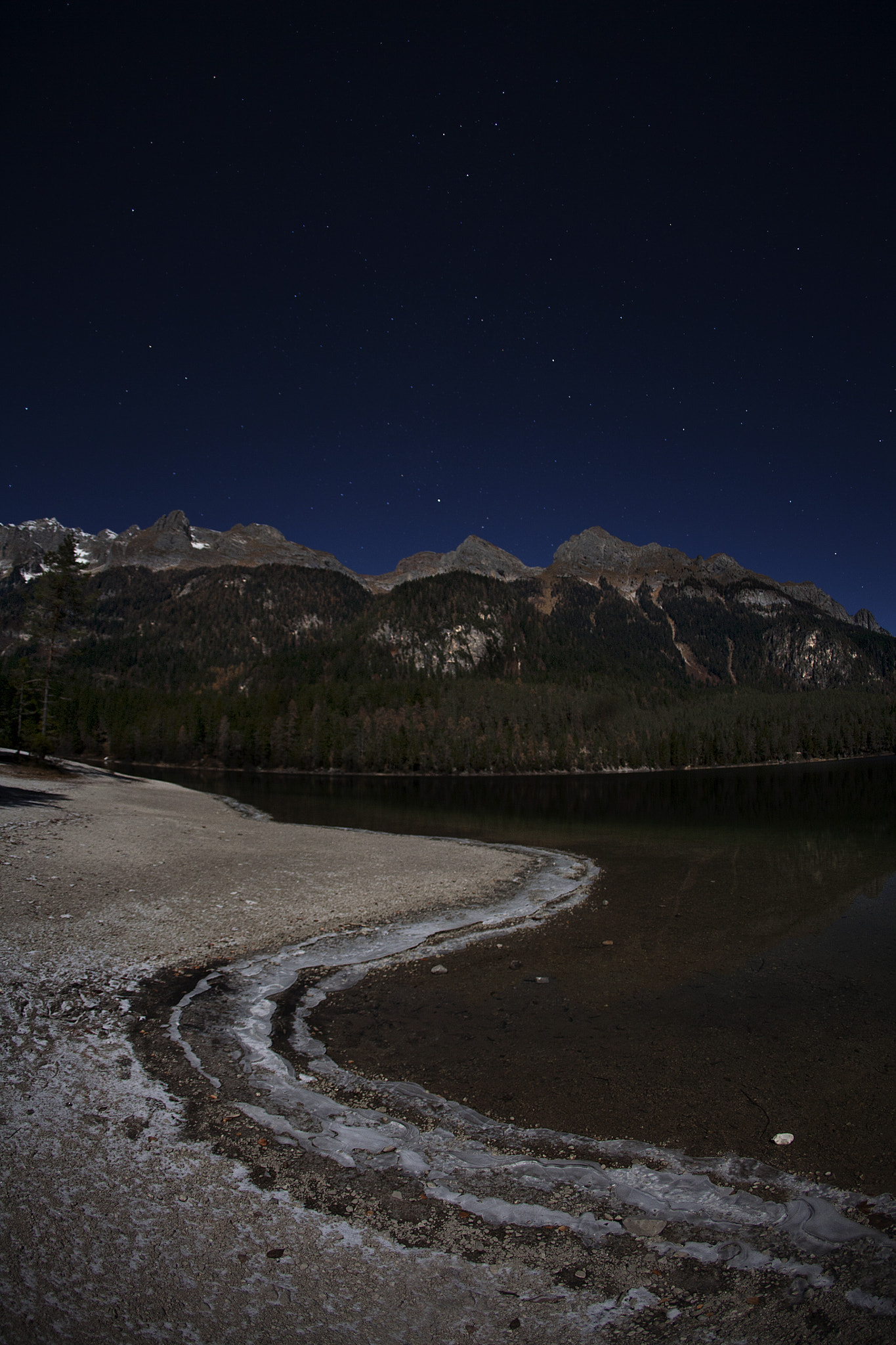 Canon EOS 5D + Canon EF 15mm F2.8 Fisheye sample photo. 22728883653.jpg photography