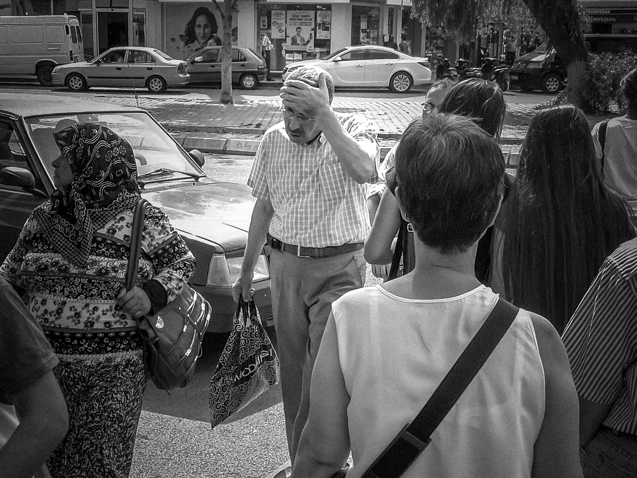 HUAWEI P6-U06 sample photo. Kayseri street scene photography