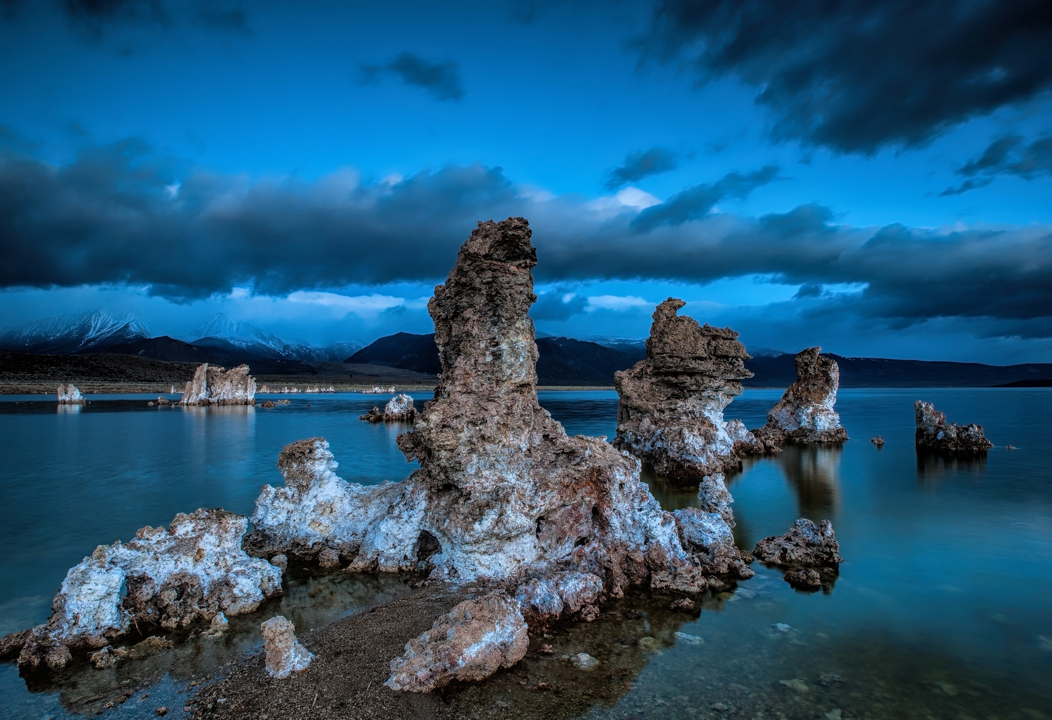 Canon EOS-1Ds Mark III sample photo. South tufa photography