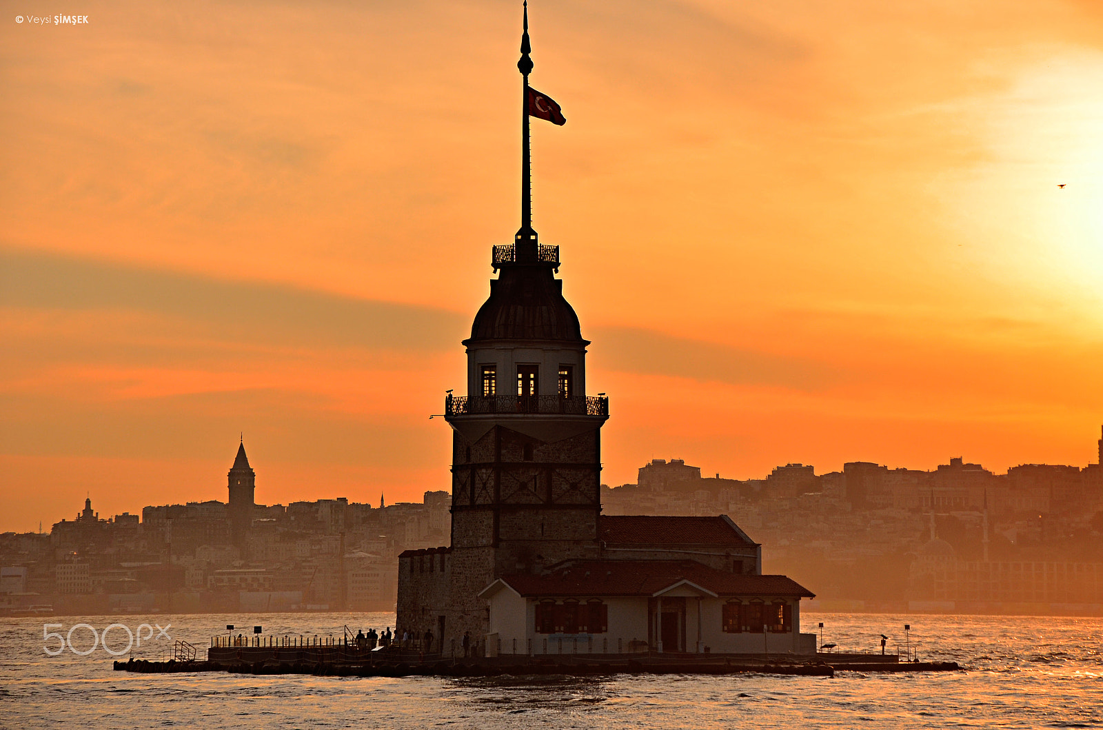 Nikon D5100 + PC Micro-Nikkor 85mm f/2.8D sample photo. Kız kulesi / İstanbul photography