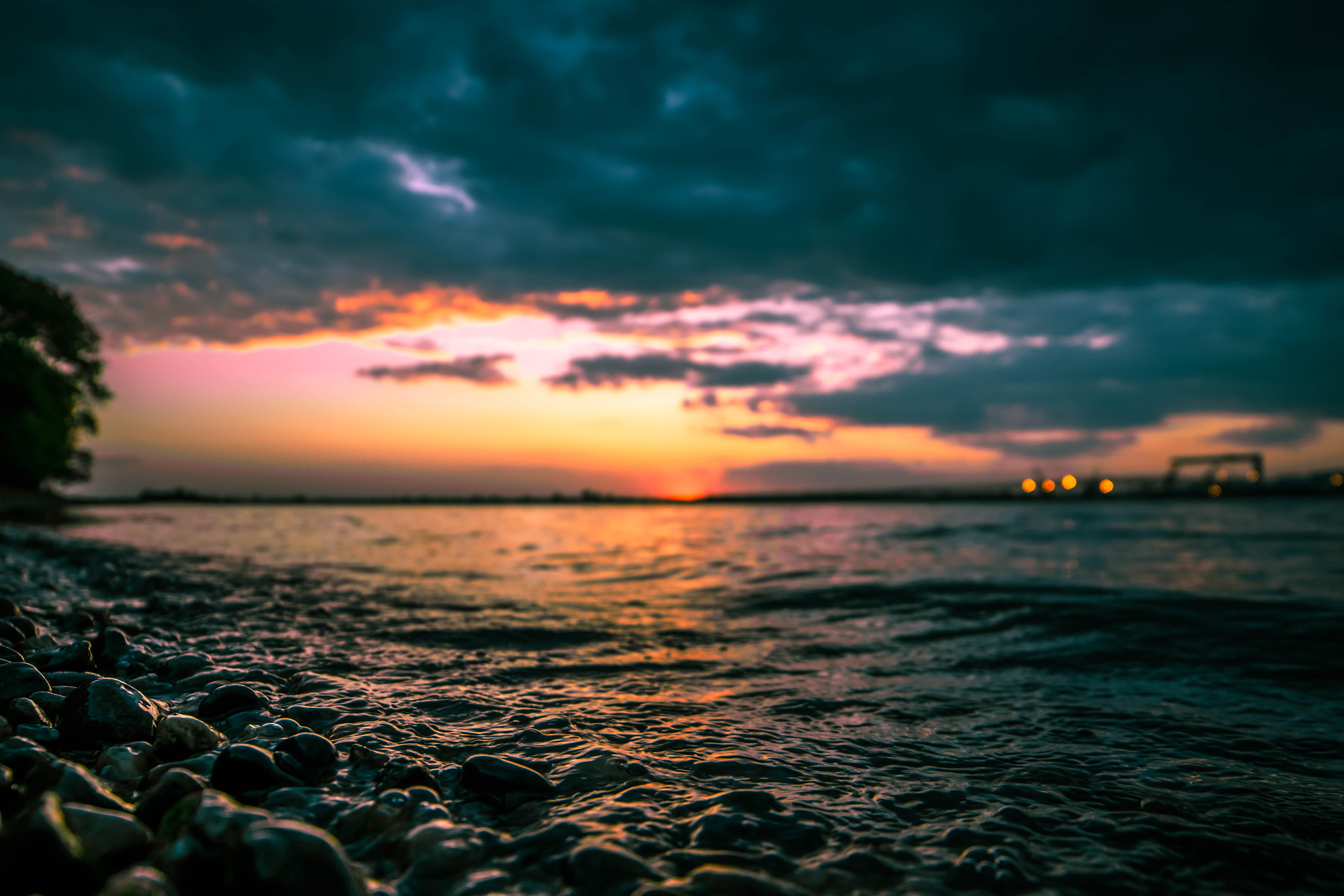 Samyang 14mm F2.8 ED AS IF UMC sample photo. Chasing sunsets photography