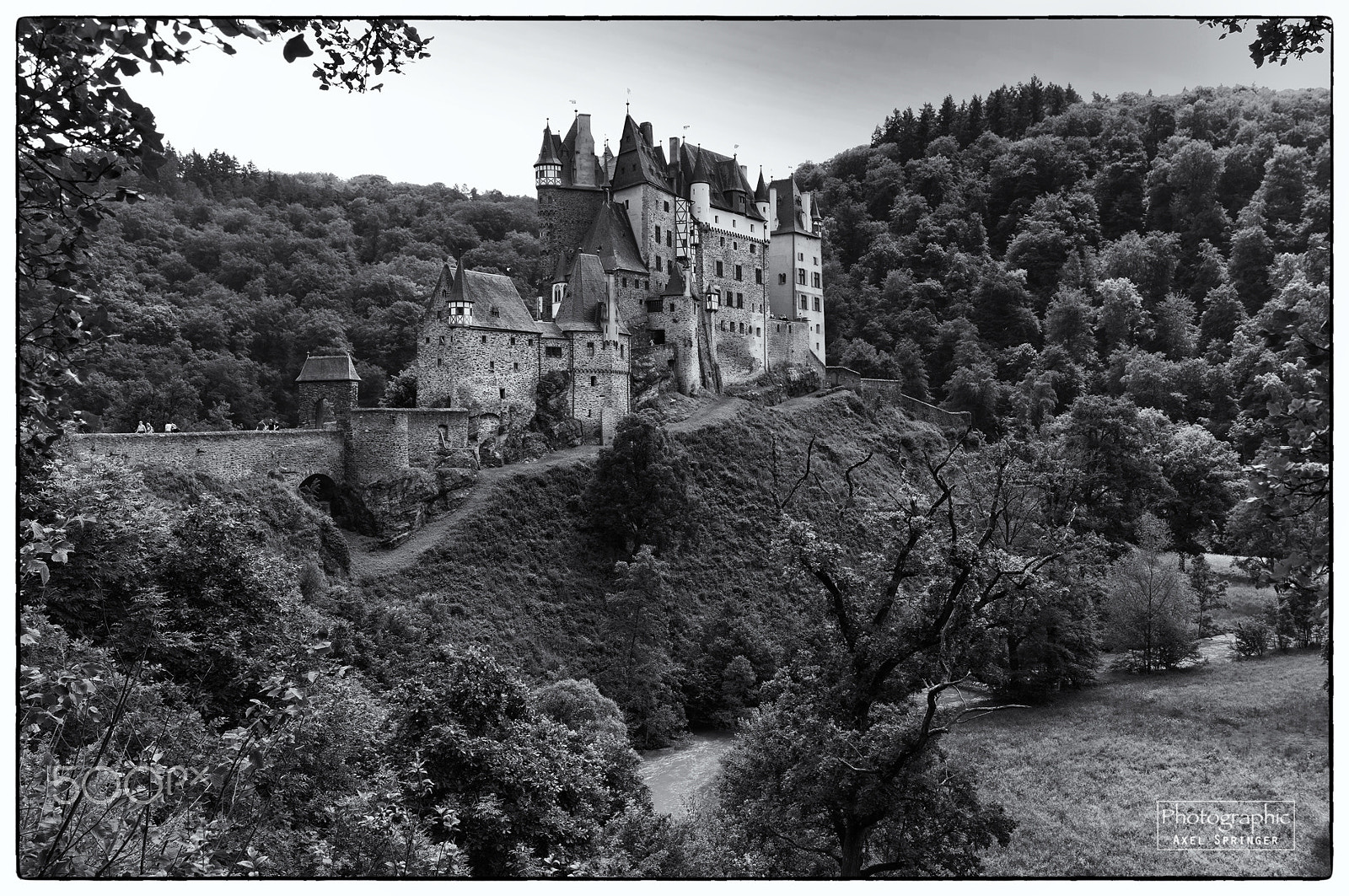 Pentax K-3 sample photo. Black & white photography