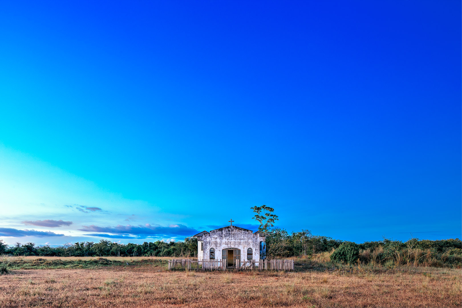 Canon TS-E 24.0mm f/3.5 L II sample photo. Igrejinha do castanhal | little church of castanha photography