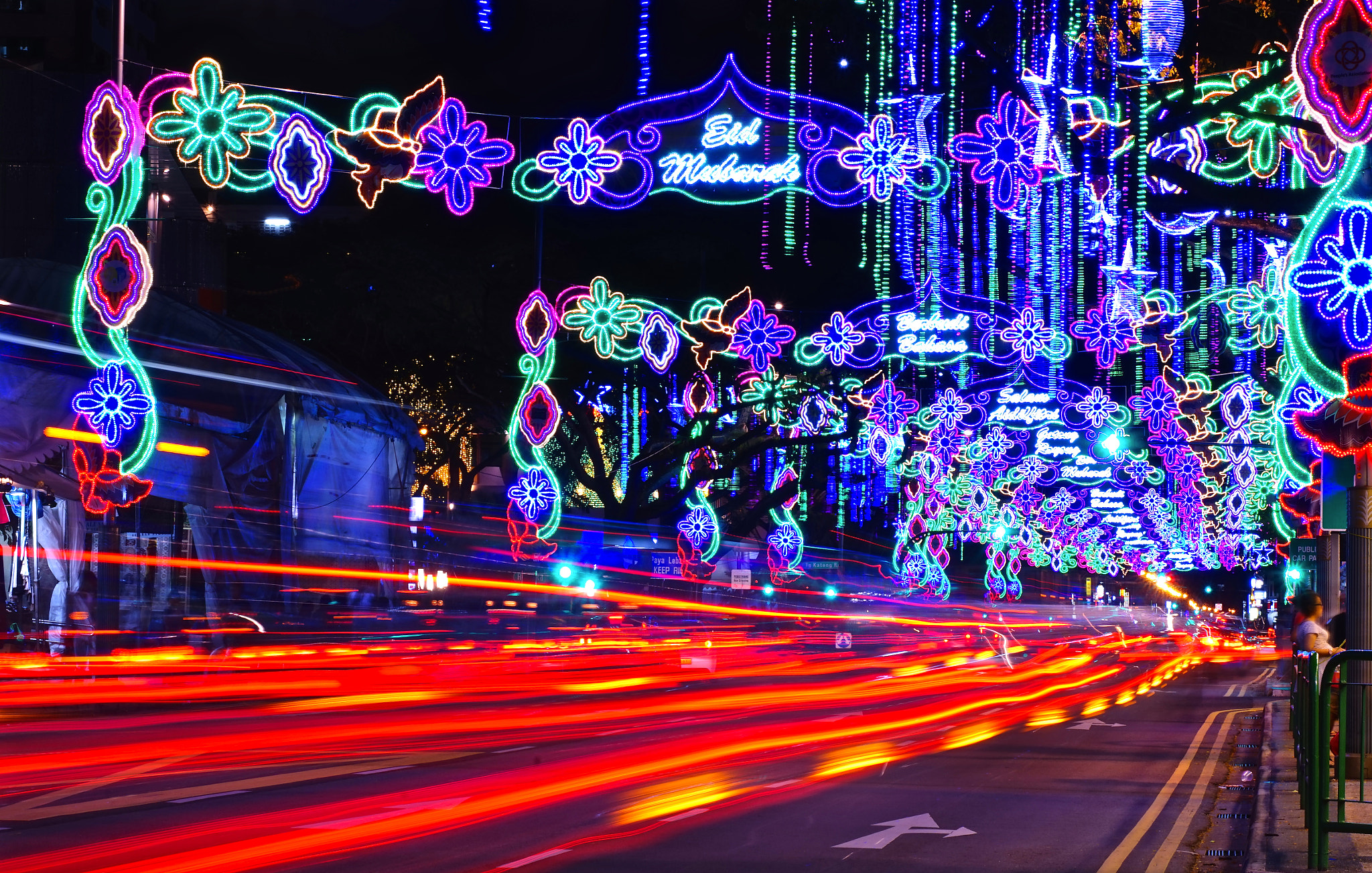 Sony DT 18-250mm F3.5-6.3 sample photo. Gotong royong photography