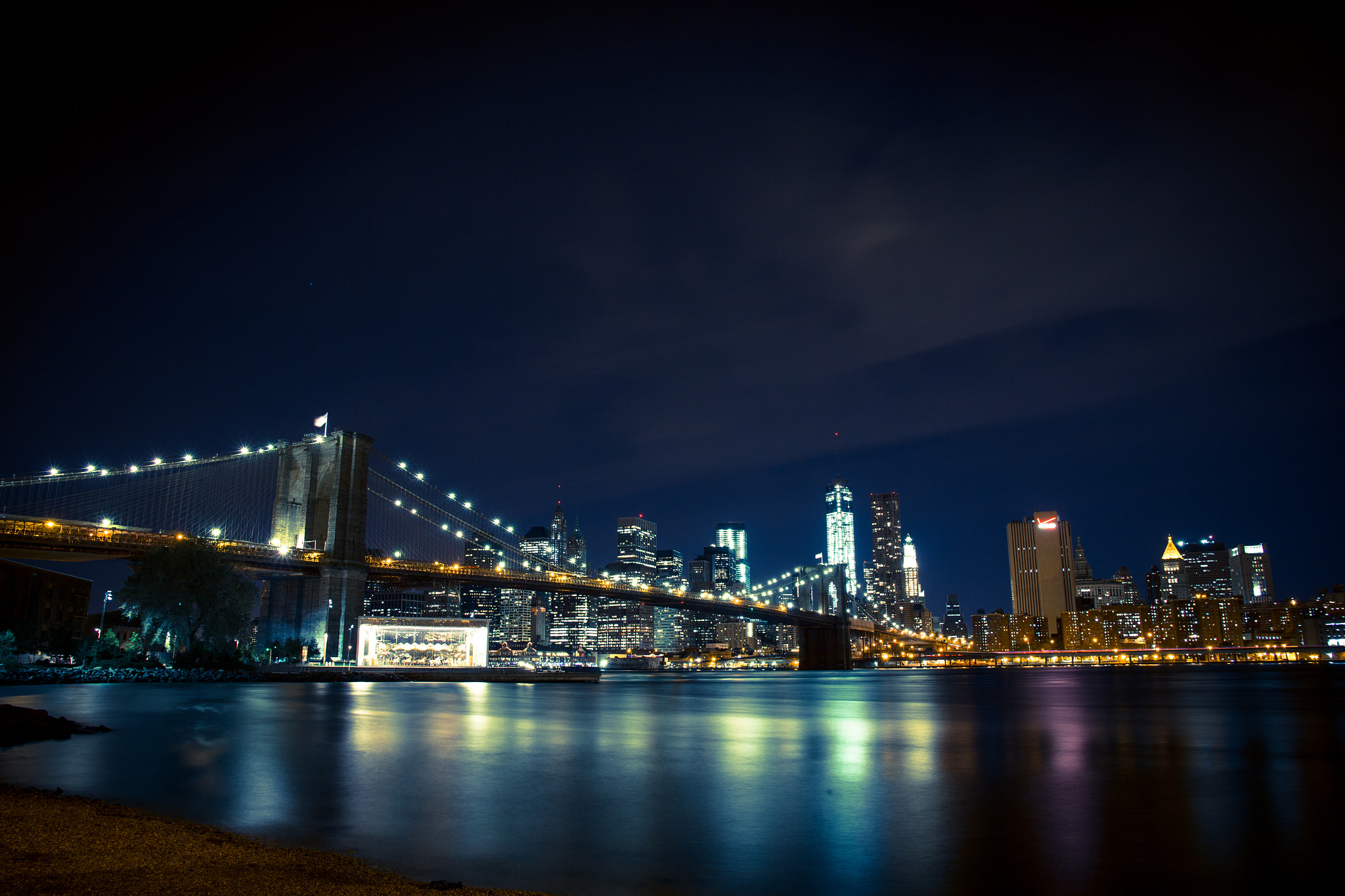 Canon EOS 600D (Rebel EOS T3i / EOS Kiss X5) + Canon EF-S 15-85mm F3.5-5.6 IS USM sample photo. Brooklyn bridge photography